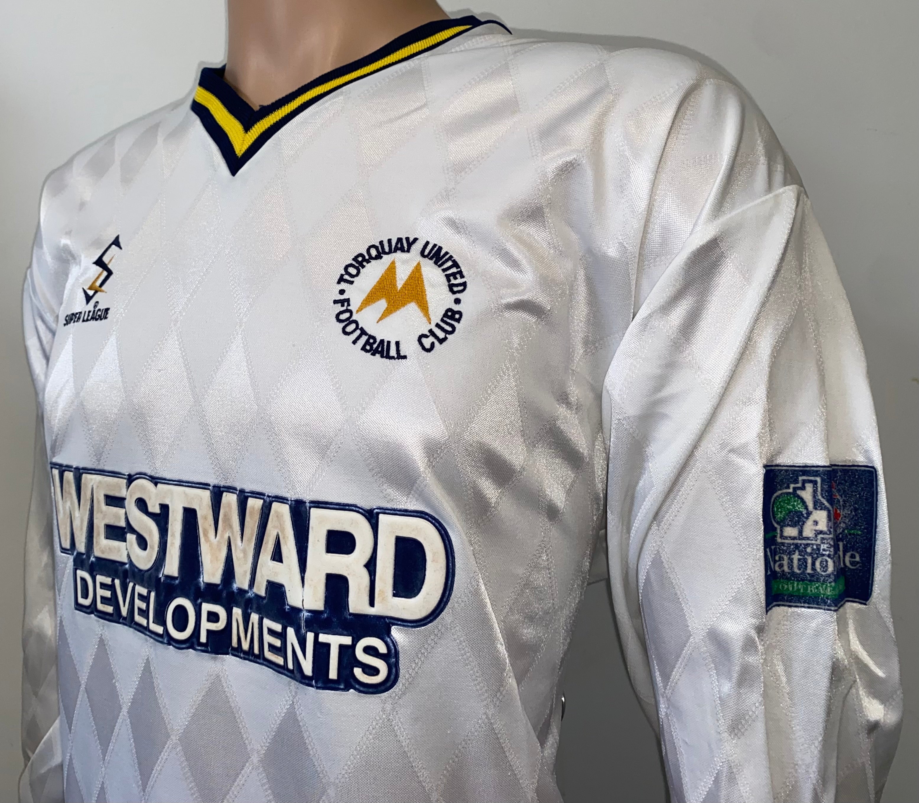 1998/99 TORQUAY UNITED MATCH WORN AWAY SHIRT #9