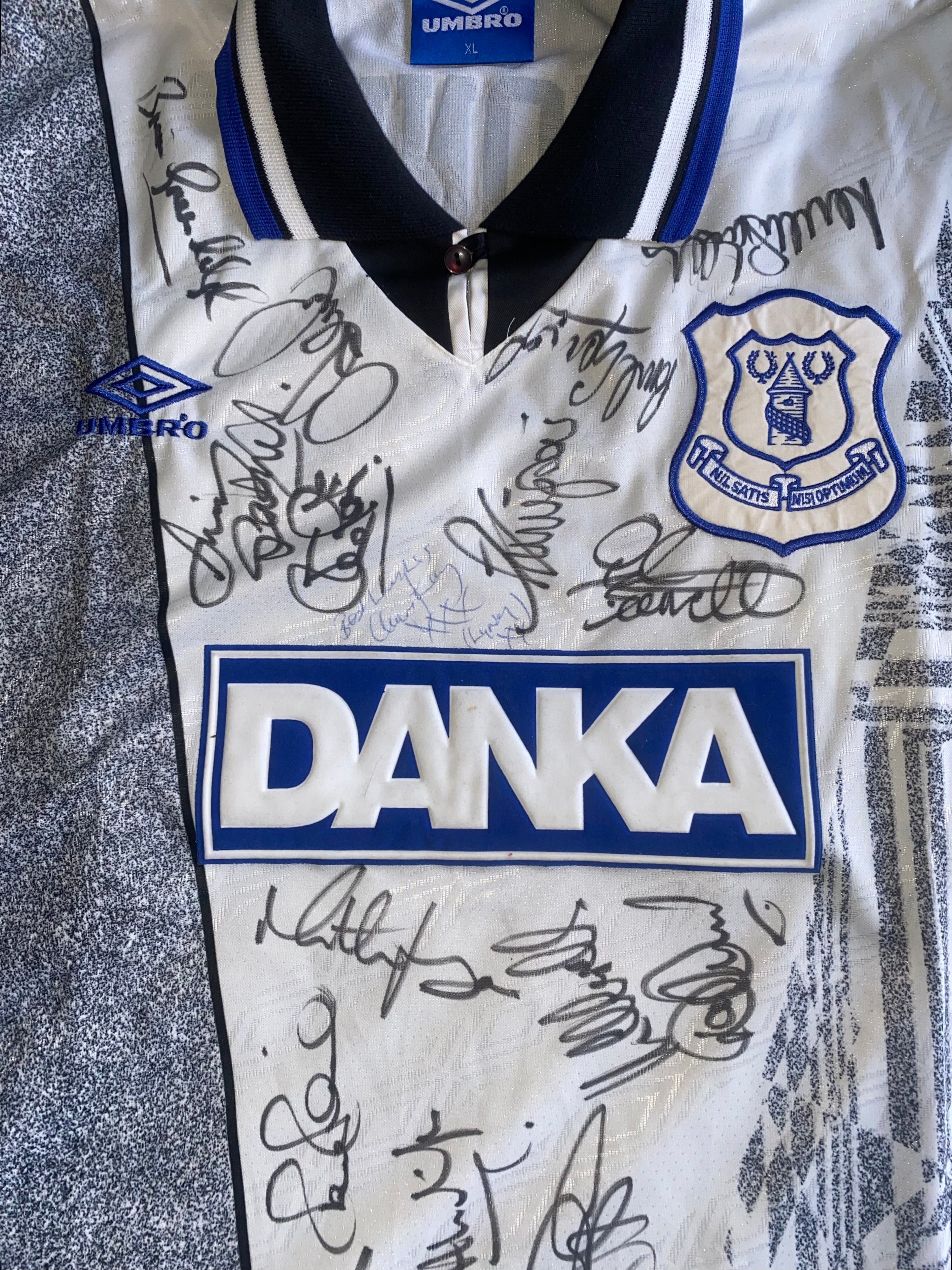 1995/96 EVERTON MATCH WORN AWAY SHIRT (O’CONNOR #24)