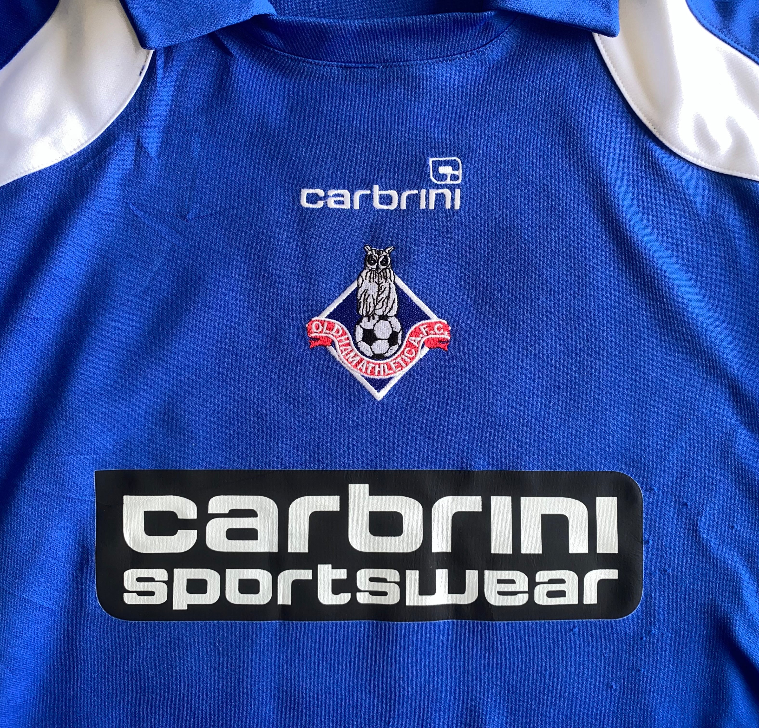 2008/09 OLDHAM ATHLETIC MATCH WORN HOME SHIRT (DAVIES #10)