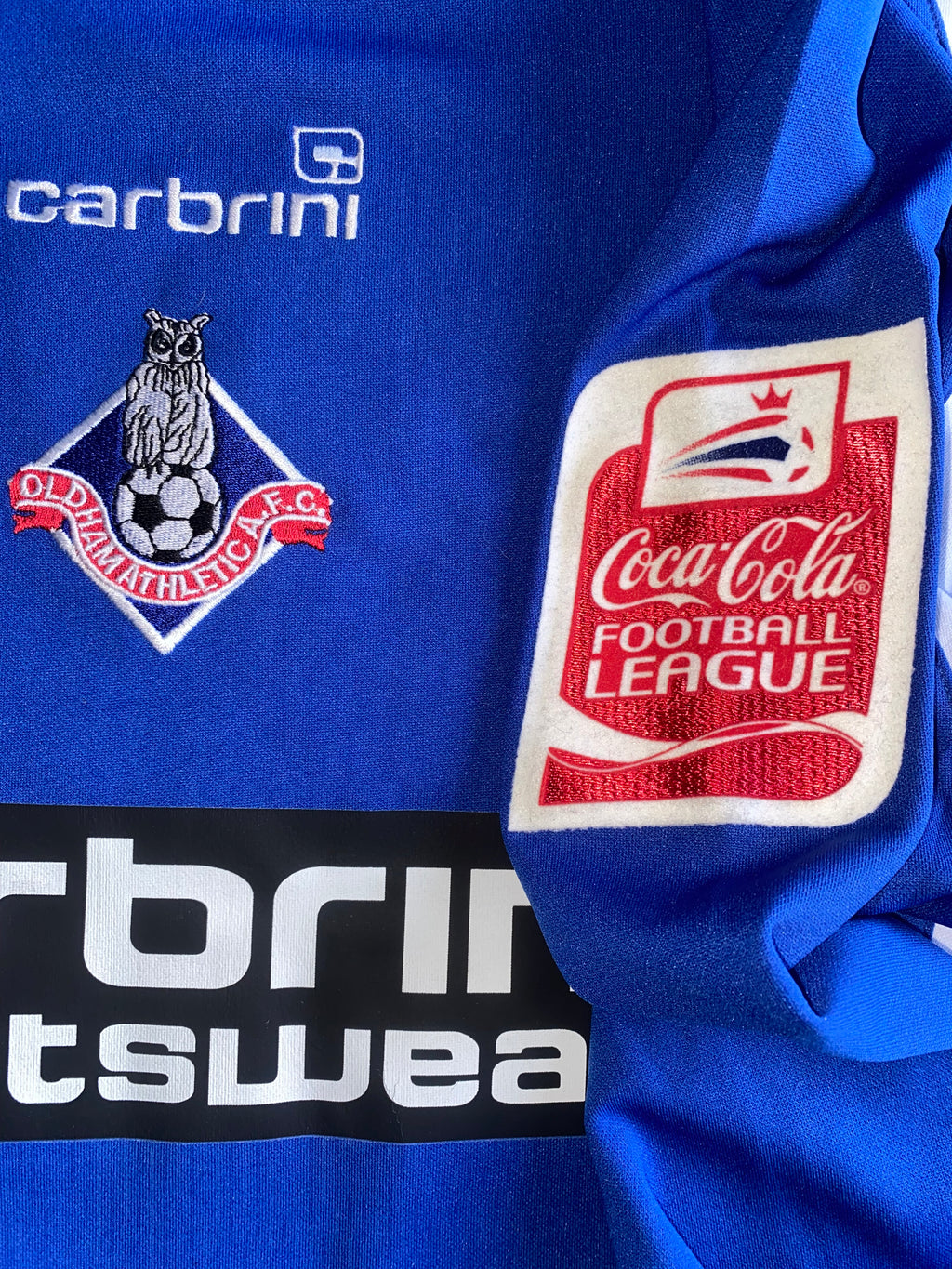 2008/09 OLDHAM ATHLETIC MATCH WORN HOME SHIRT (DAVIES #10)