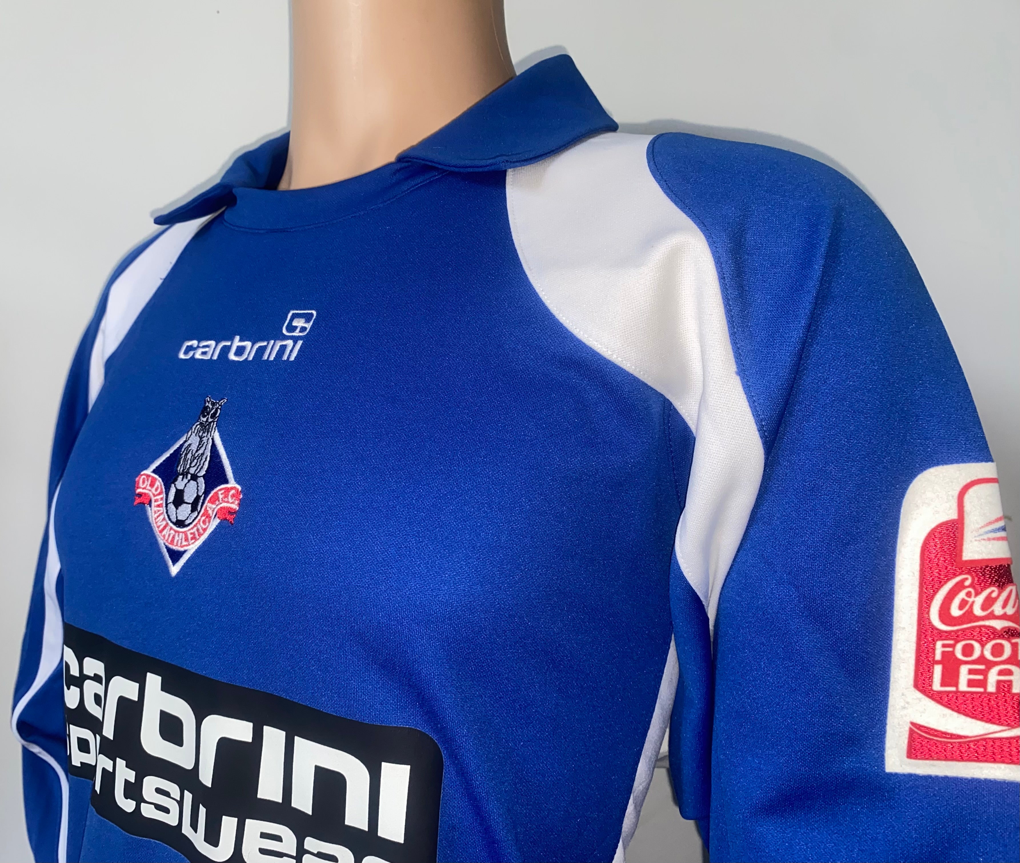 2008/09 OLDHAM ATHLETIC MATCH WORN HOME SHIRT (DAVIES #10)