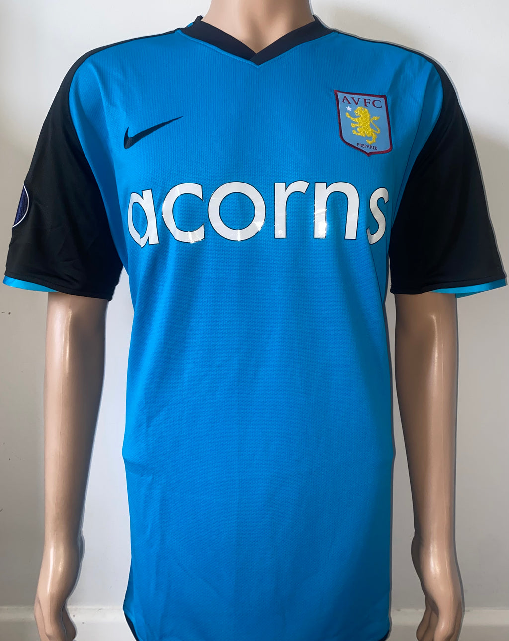 2008/09 ASTON VILLA UEFA CUP MATCH AWAY ISSUE SHIRT (OSBOURNE 27)