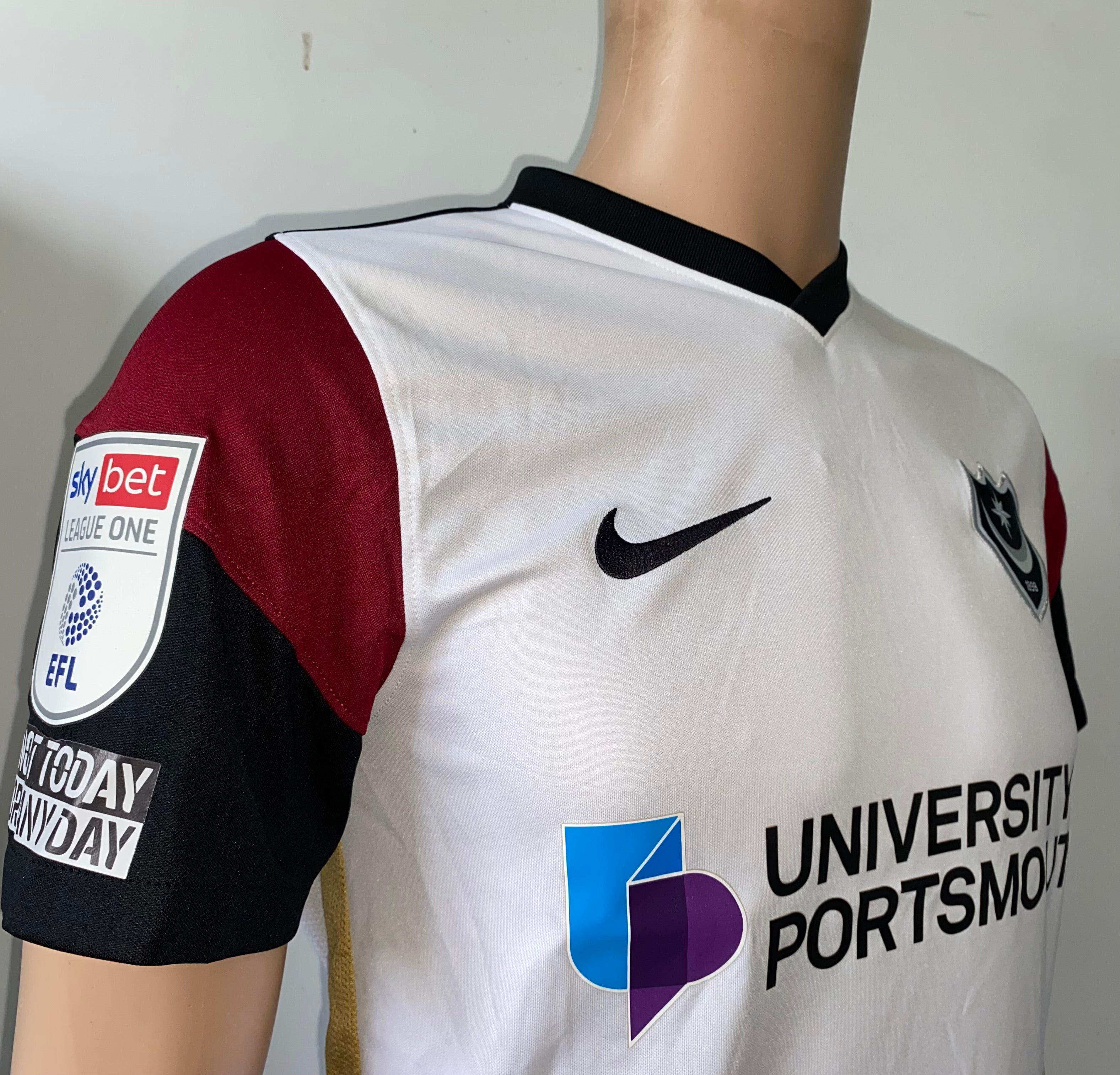 2021/22 PORTSMOUTH MATCH WORN AWAY SHIRT (HARNESS #10)