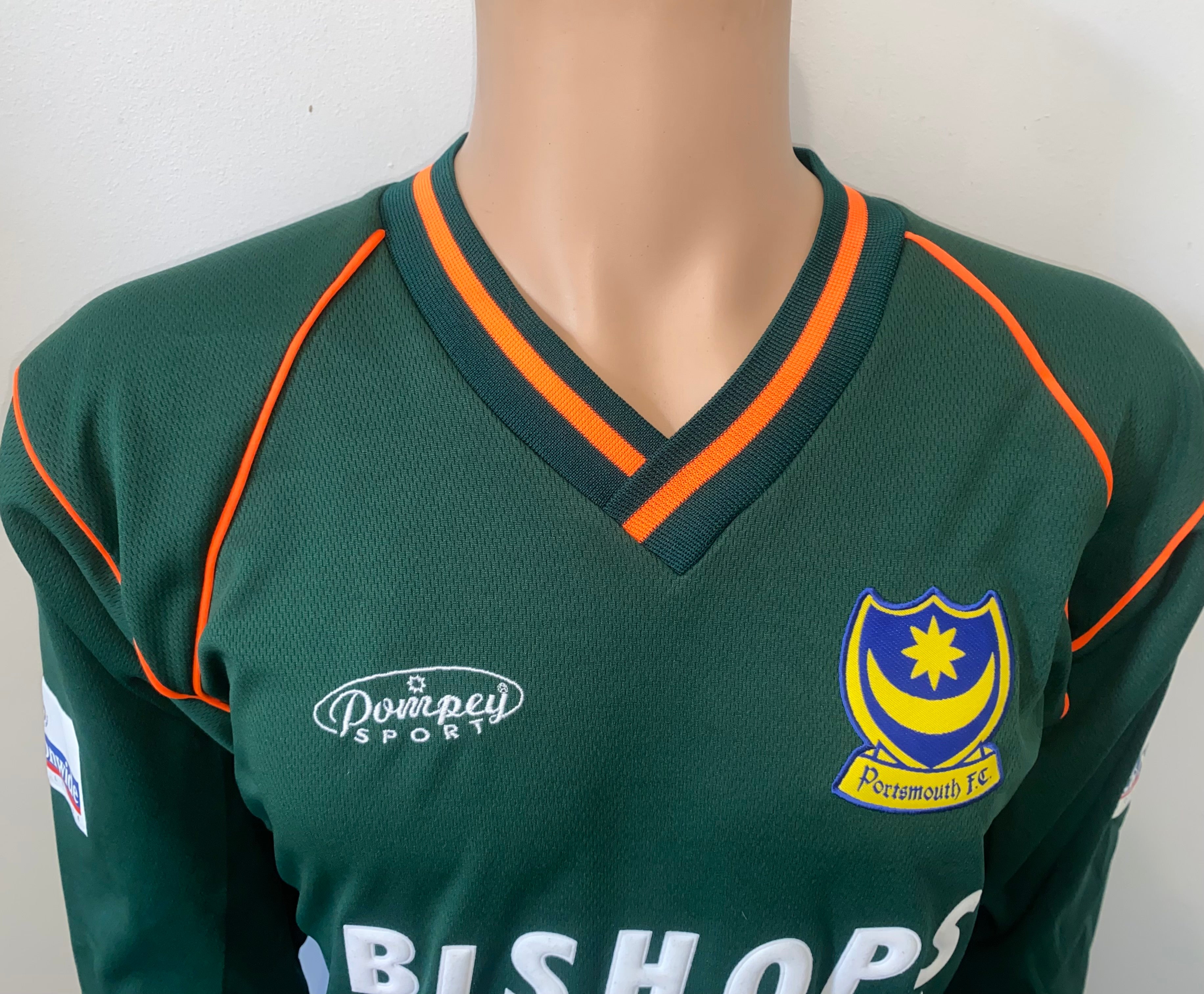 2001/02 PORTSMOUTH MATCH WORN GOALKEEPERS SHIRT KAWAGUCHI #37