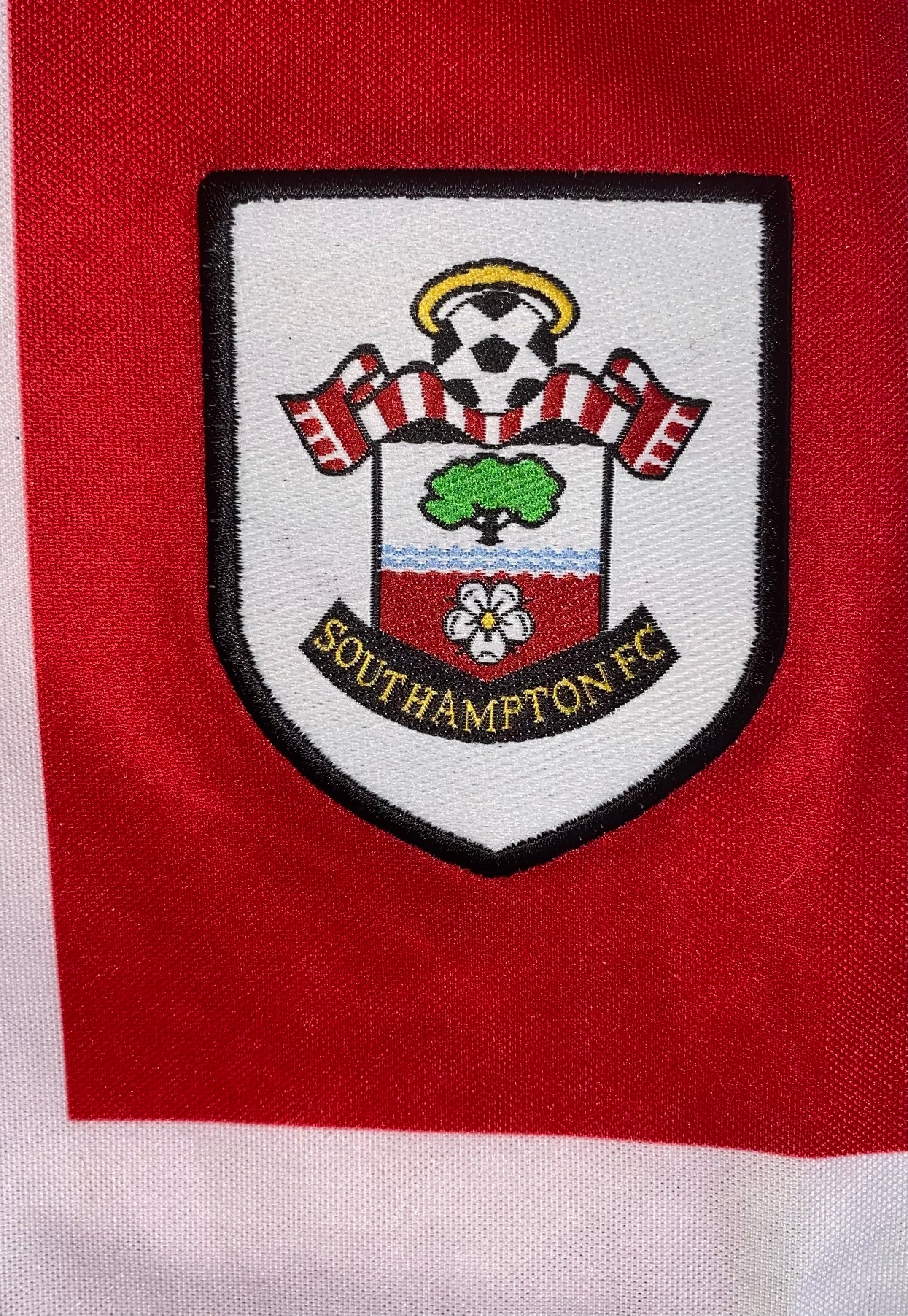 2006/07 SOUTHAMPTON MATCH WORN HOME SHIRT (IFIL #34)