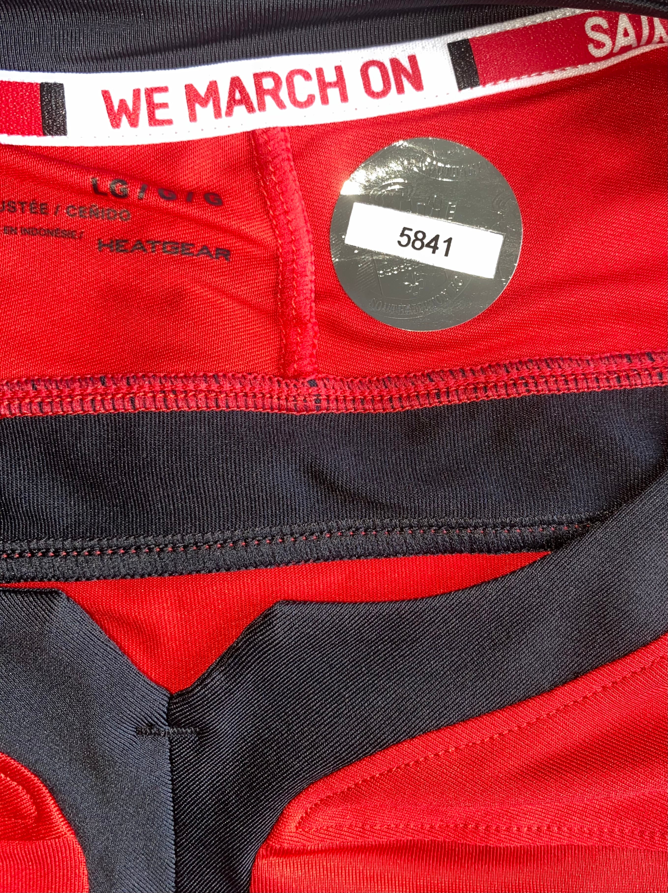 2019/20 SOUTHAMPTON MATCH ISSUE 3rd SHIRT (DANSO 38)