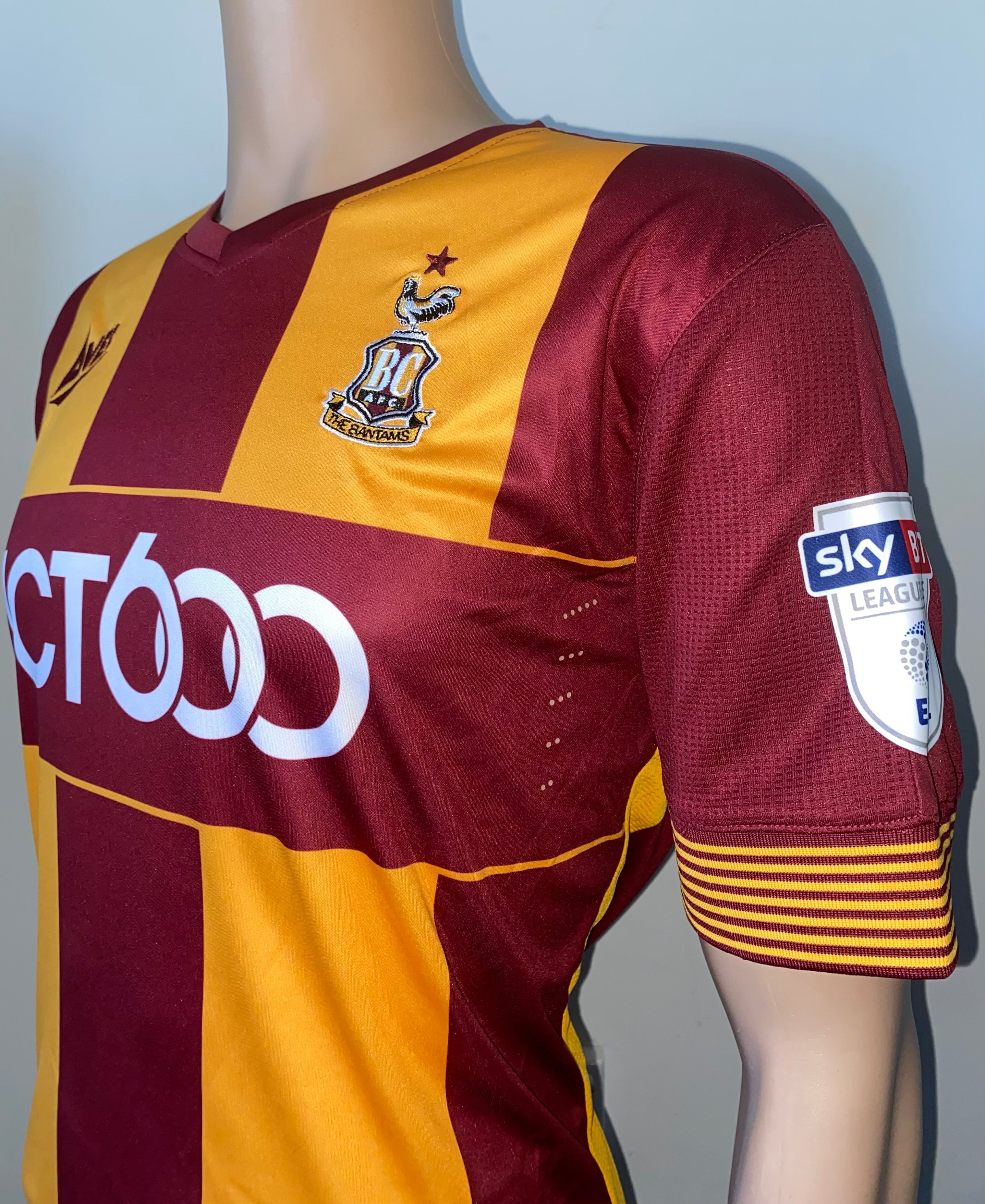 2017/18 BRADFORD CITY MATCH WORN HOME SHIRT (HAWKES #28)