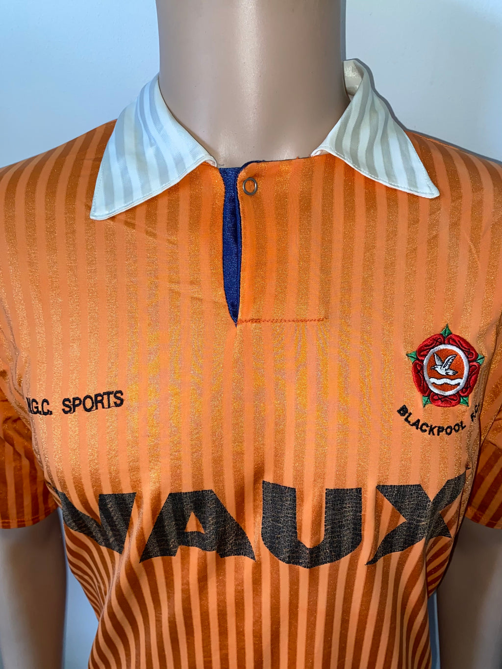 1990/91 BLACKPOOL MATCH WORN HOME SHIRT #11