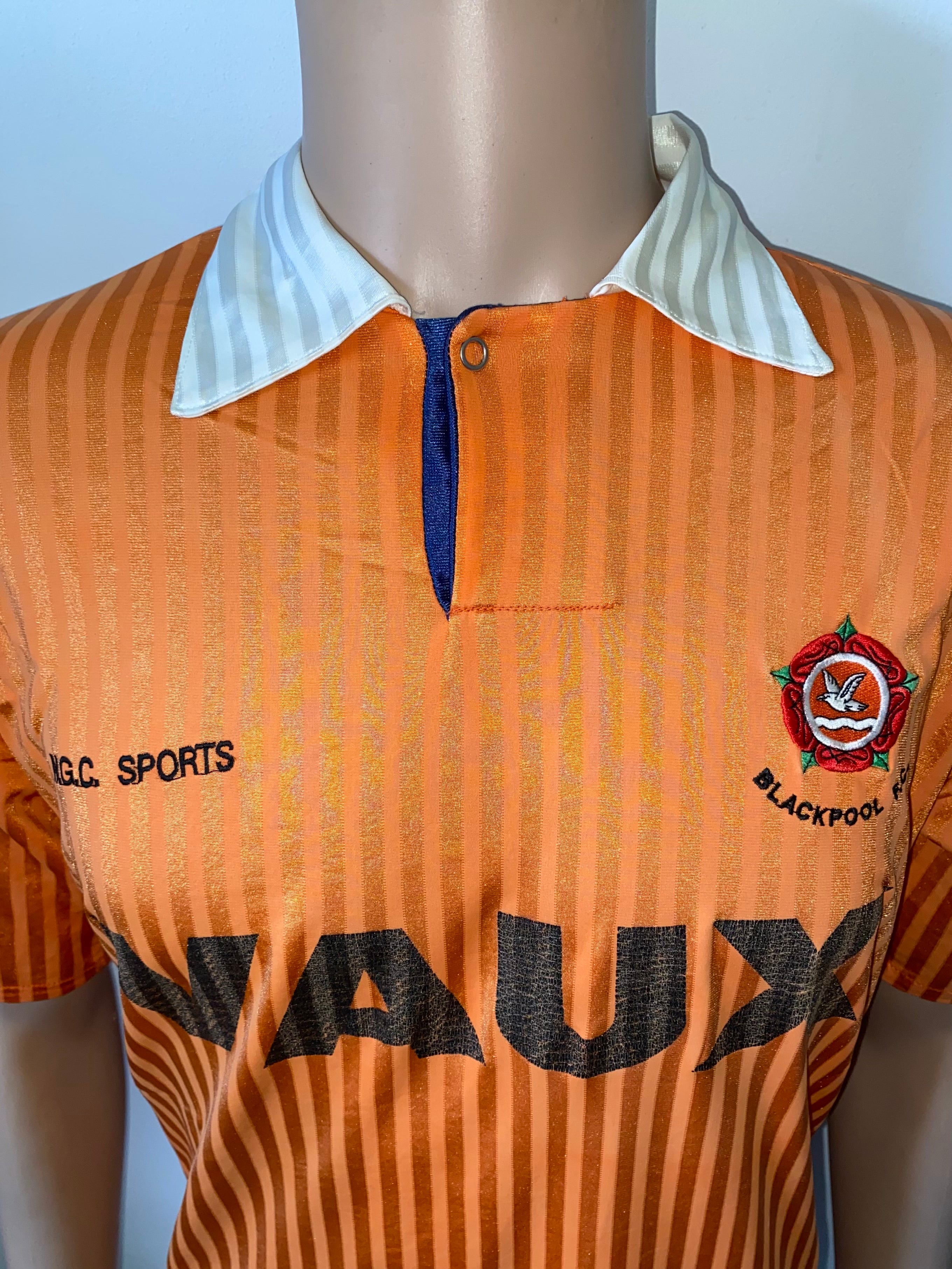 1990/91 BLACKPOOL MATCH WORN HOME SHIRT #11