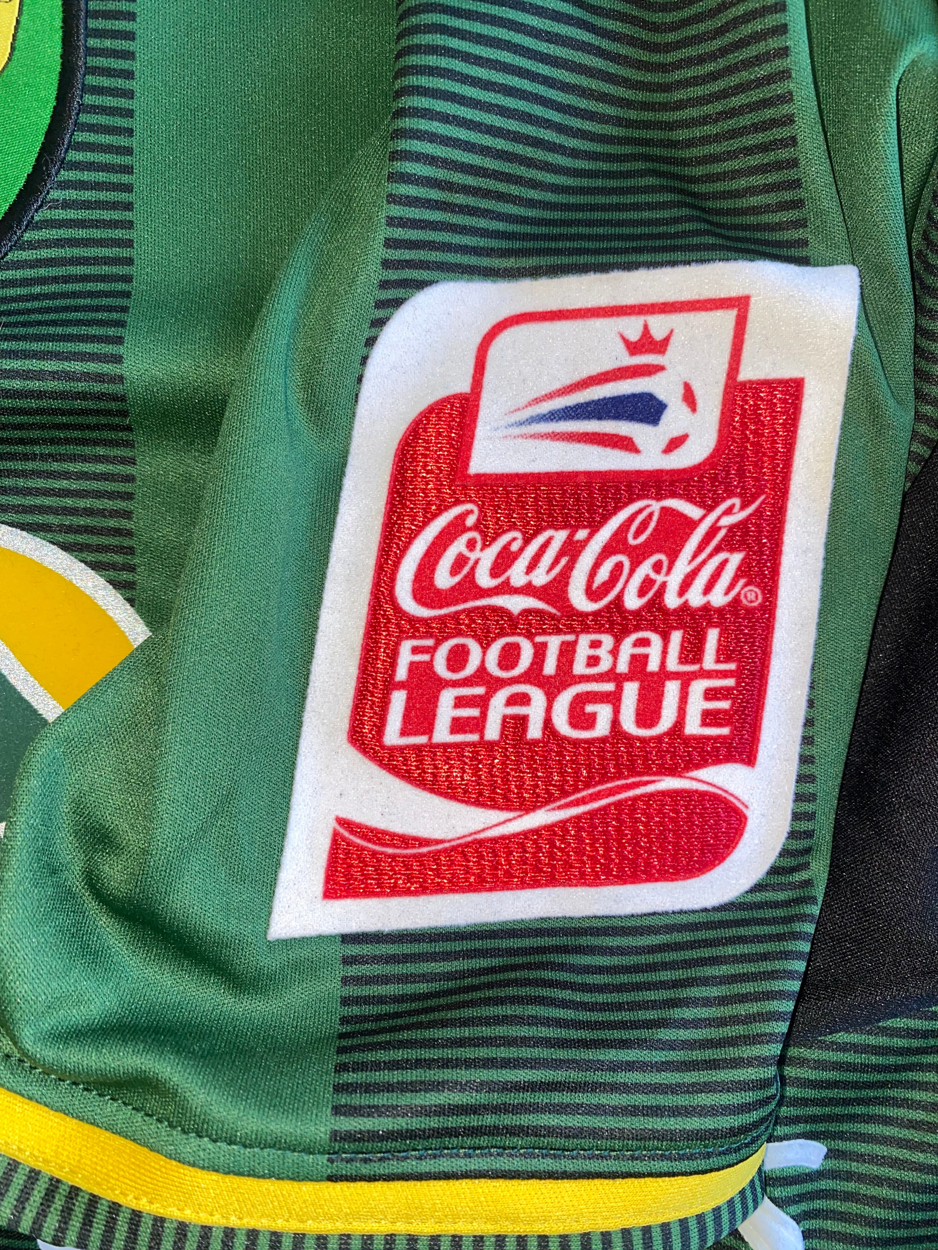 2005/06 NORWICH CITY MATCH WORN AWAY SHIRT (REHMAN #19)
