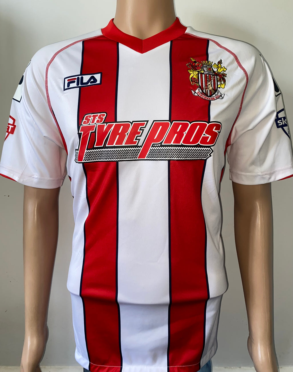 2014/15 STEVENAGE BOROUGH MATCH WORN HOME SHIRT (CALCUTT #15)