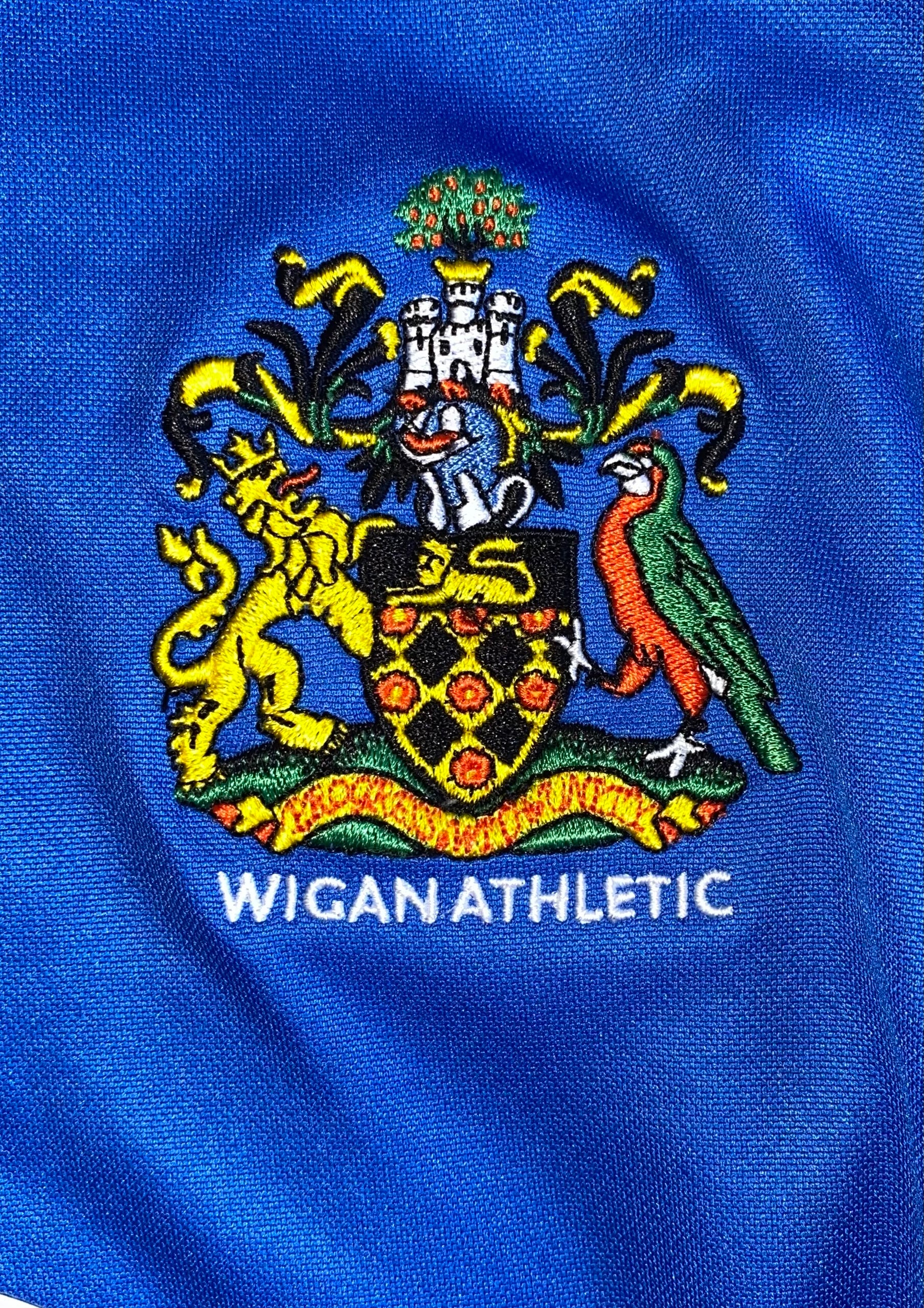 2006/07 WIGAN ATHLETIC MATCH WORN SHIRT (HESKEY #9 V BOLTON)