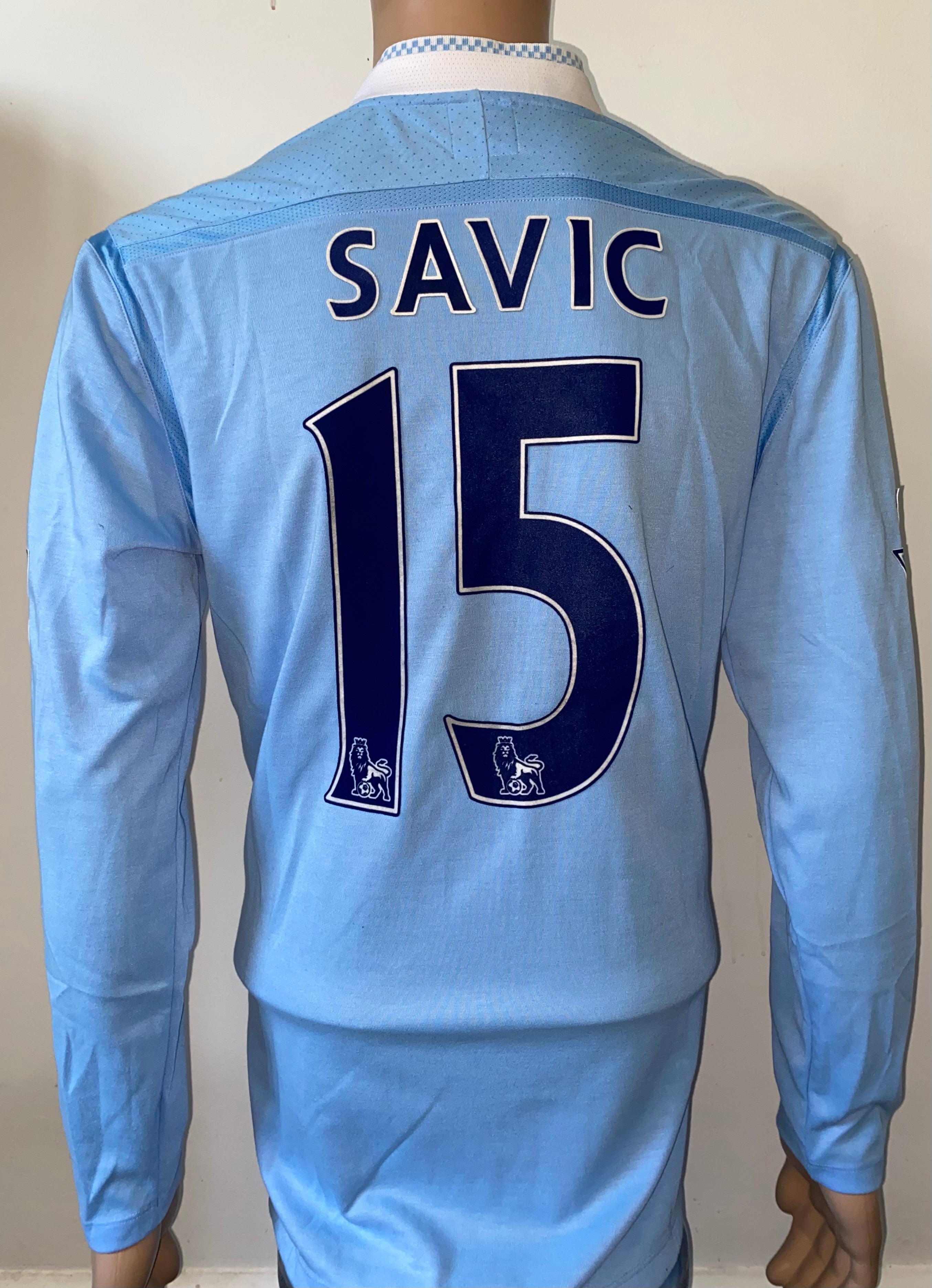2011/12 MANCHESTER CITY MATCH ISSUE HOME SHIRT (SAVIC #15)