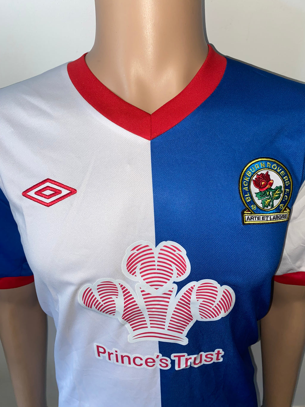 2011/12 BLACKBURN ROVERS MATCH WORN AWAY SHIRT (SIMON VUKCEVIC #29)