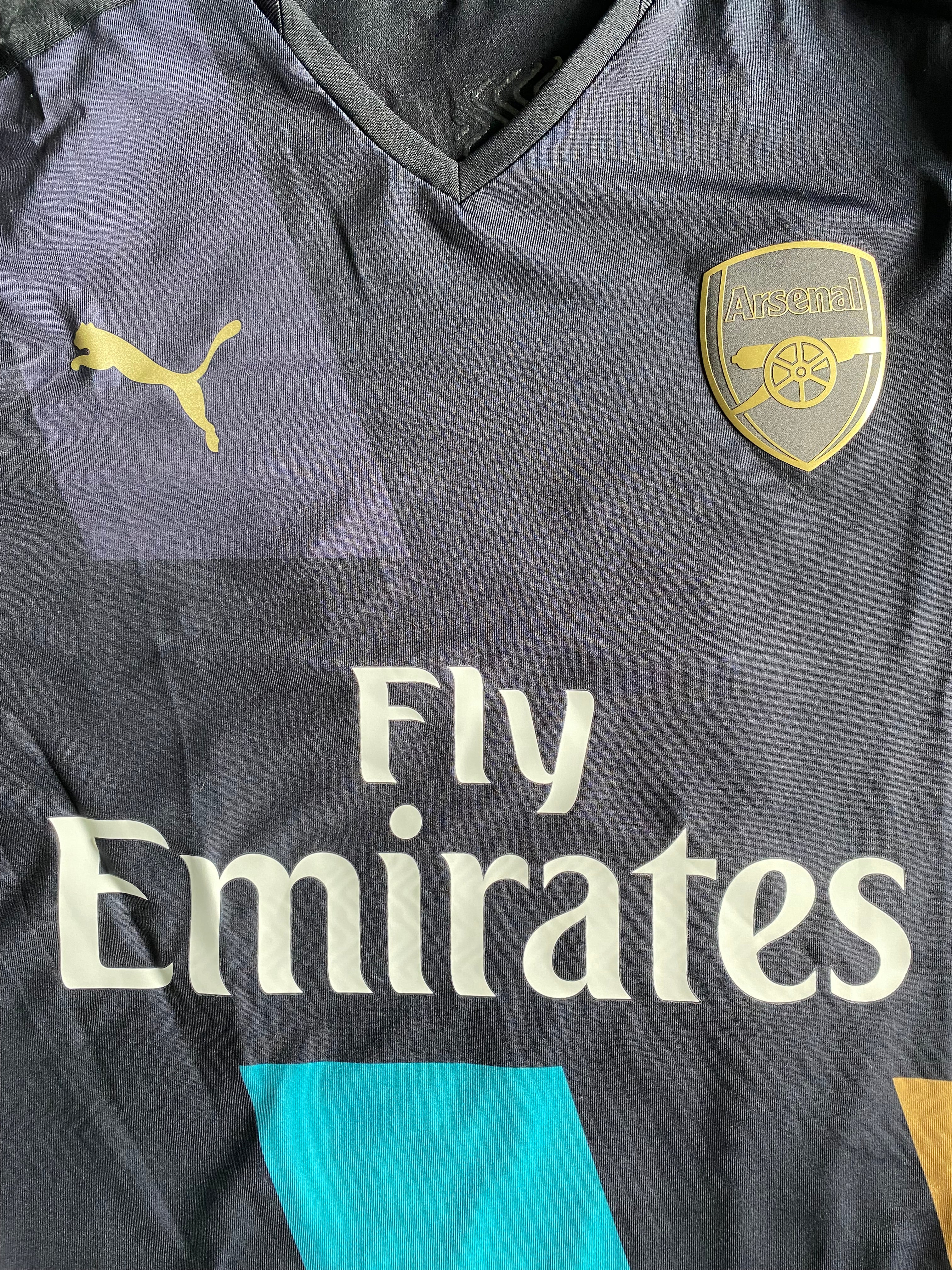 2015/16 ARSENAL MATCH ISSUE CHAMPIONS LEAGUE THIRD SHIRT (RAMSEY #16 V OLYMPIAKOS)