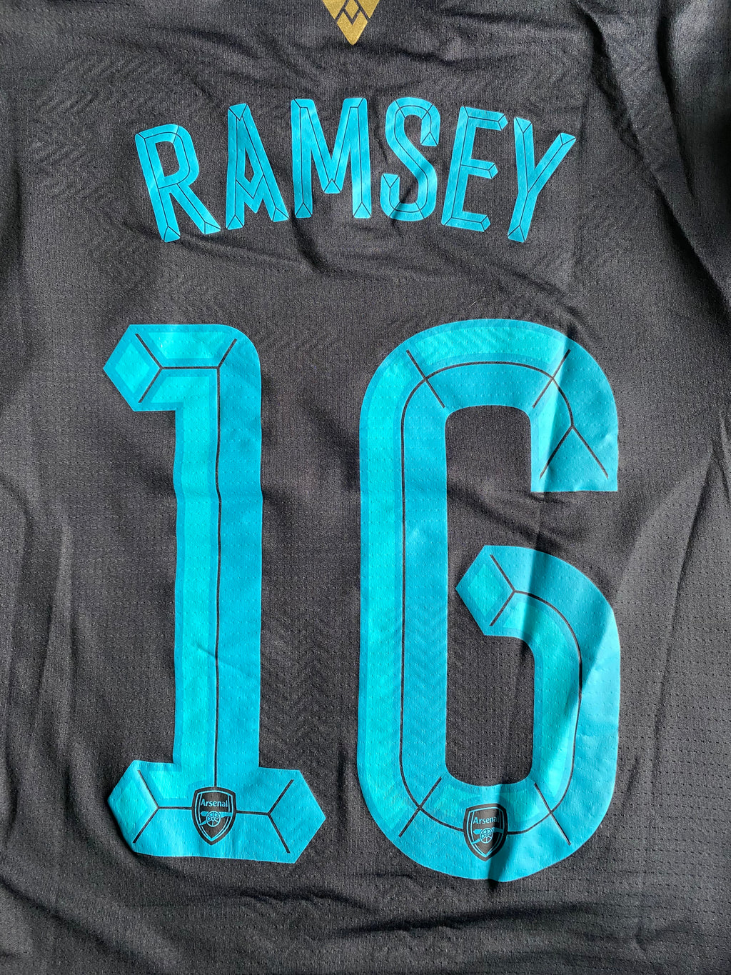 2015/16 ARSENAL MATCH ISSUE CHAMPIONS LEAGUE THIRD SHIRT (RAMSEY #16 V OLYMPIAKOS)