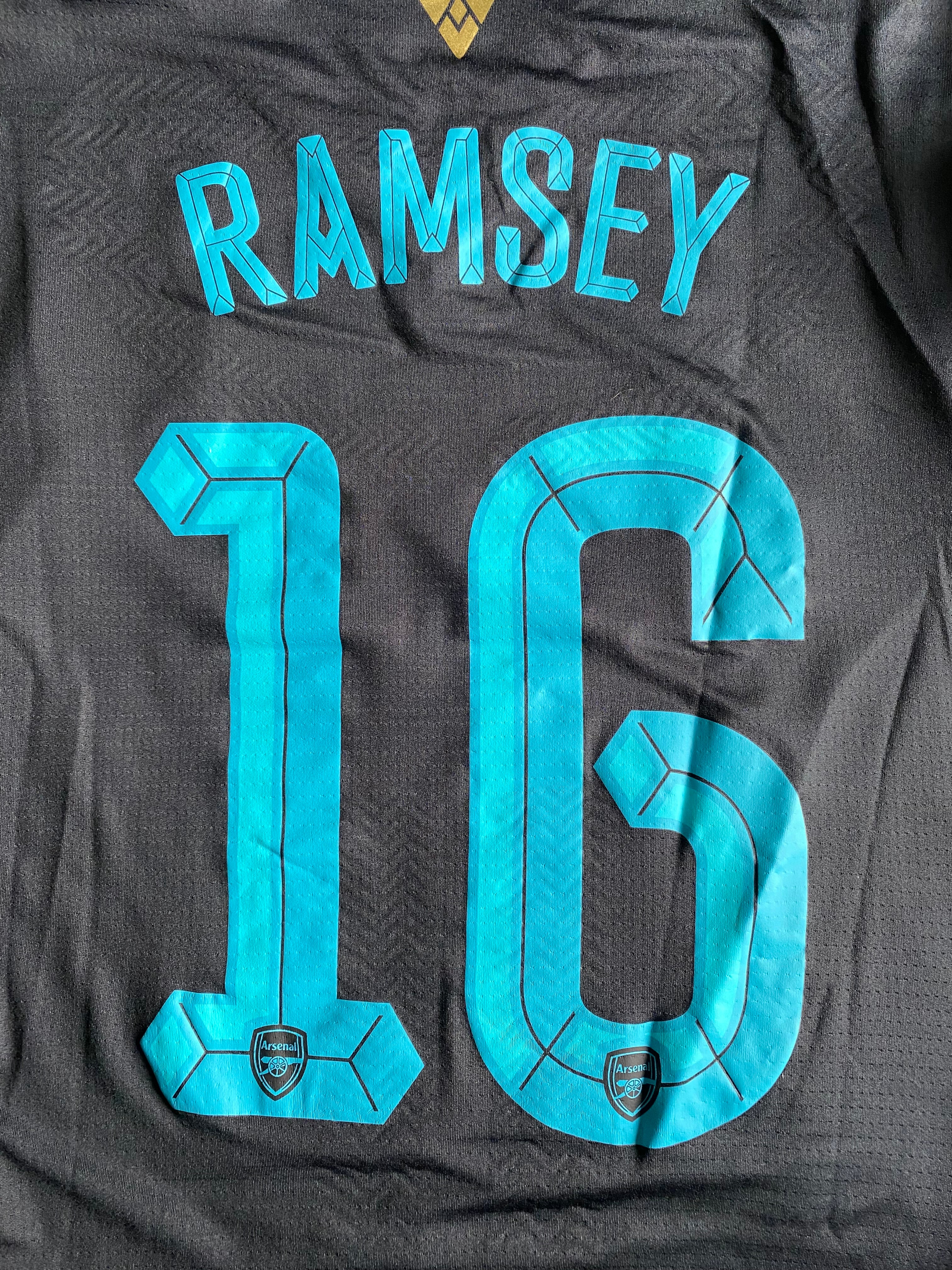 2015/16 ARSENAL MATCH ISSUE CHAMPIONS LEAGUE THIRD SHIRT (RAMSEY #16 V OLYMPIAKOS)