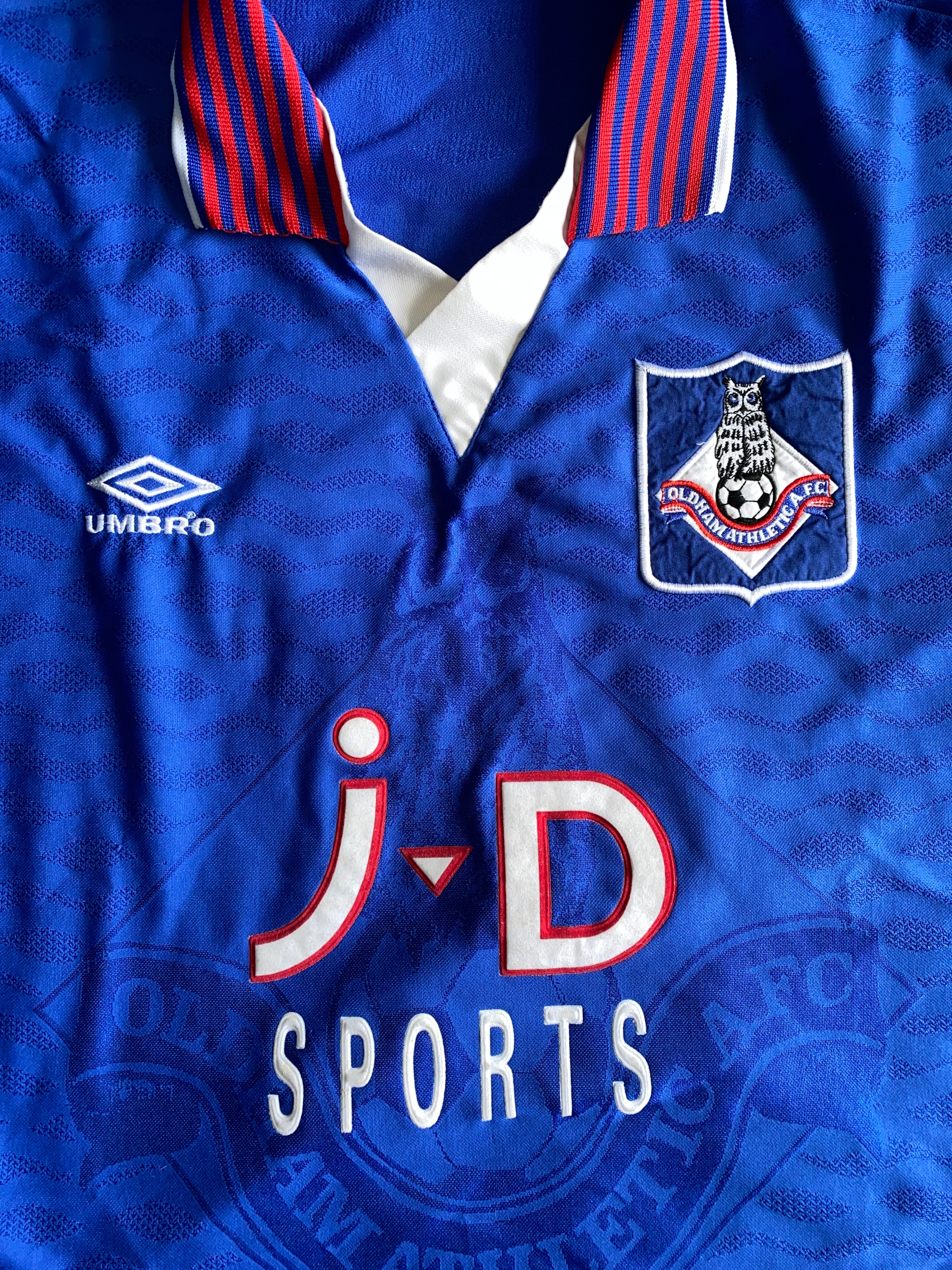 1995/96 OLDHAM ATHLETIC MATCH WORN HOME SHIRT #7
