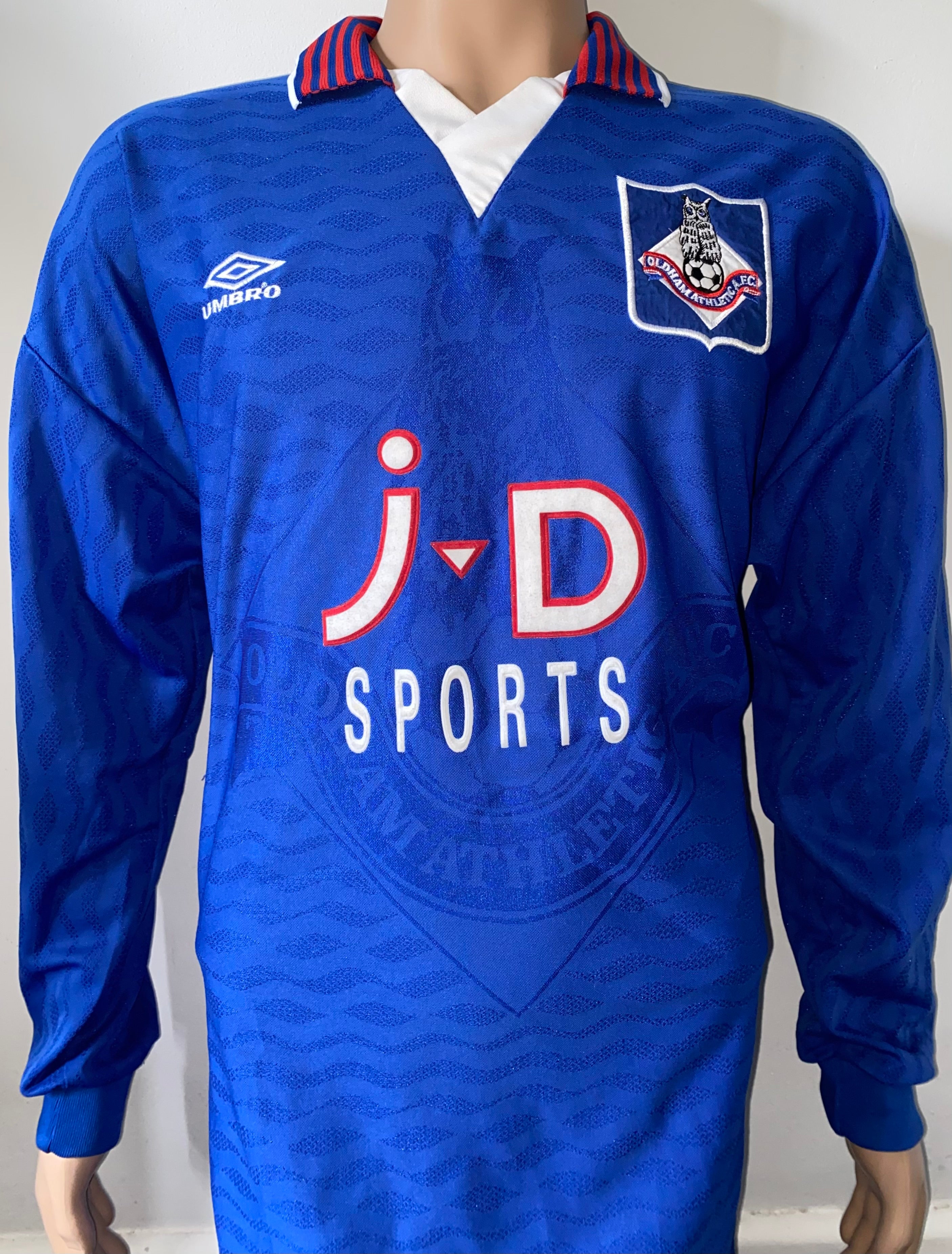 1995/96 OLDHAM ATHLETIC MATCH WORN HOME SHIRT #7