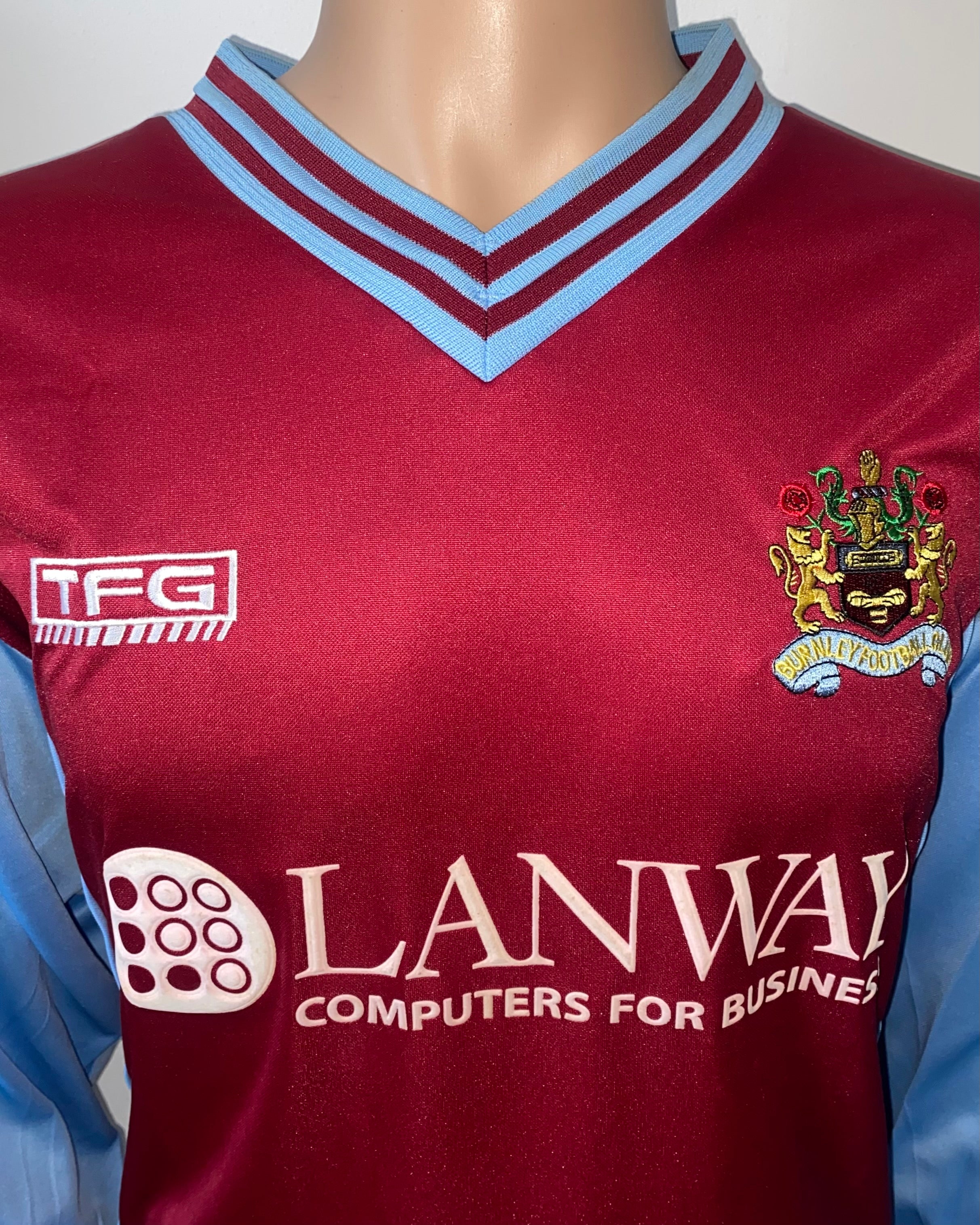 2002/03 BURNLEY MATCH WORN HOME SHIRT (FARRELLY #16)
