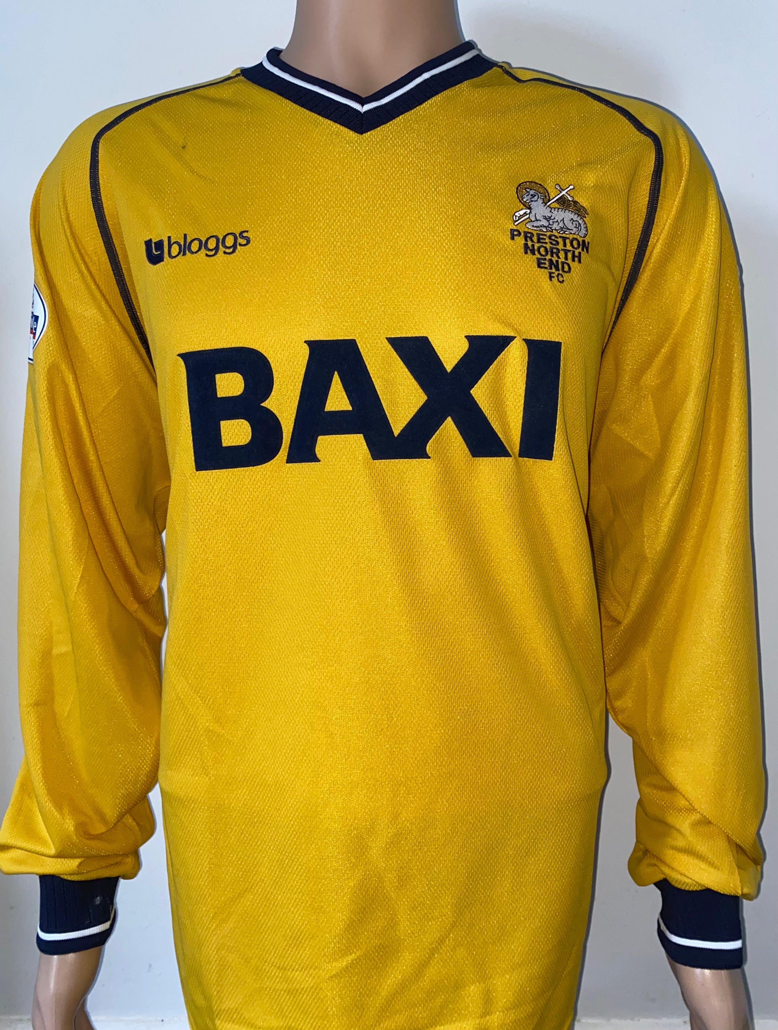 2001/02 PRESTON NORTH END MATCH WORN AWAY SHIRT (WRIGHT #23)