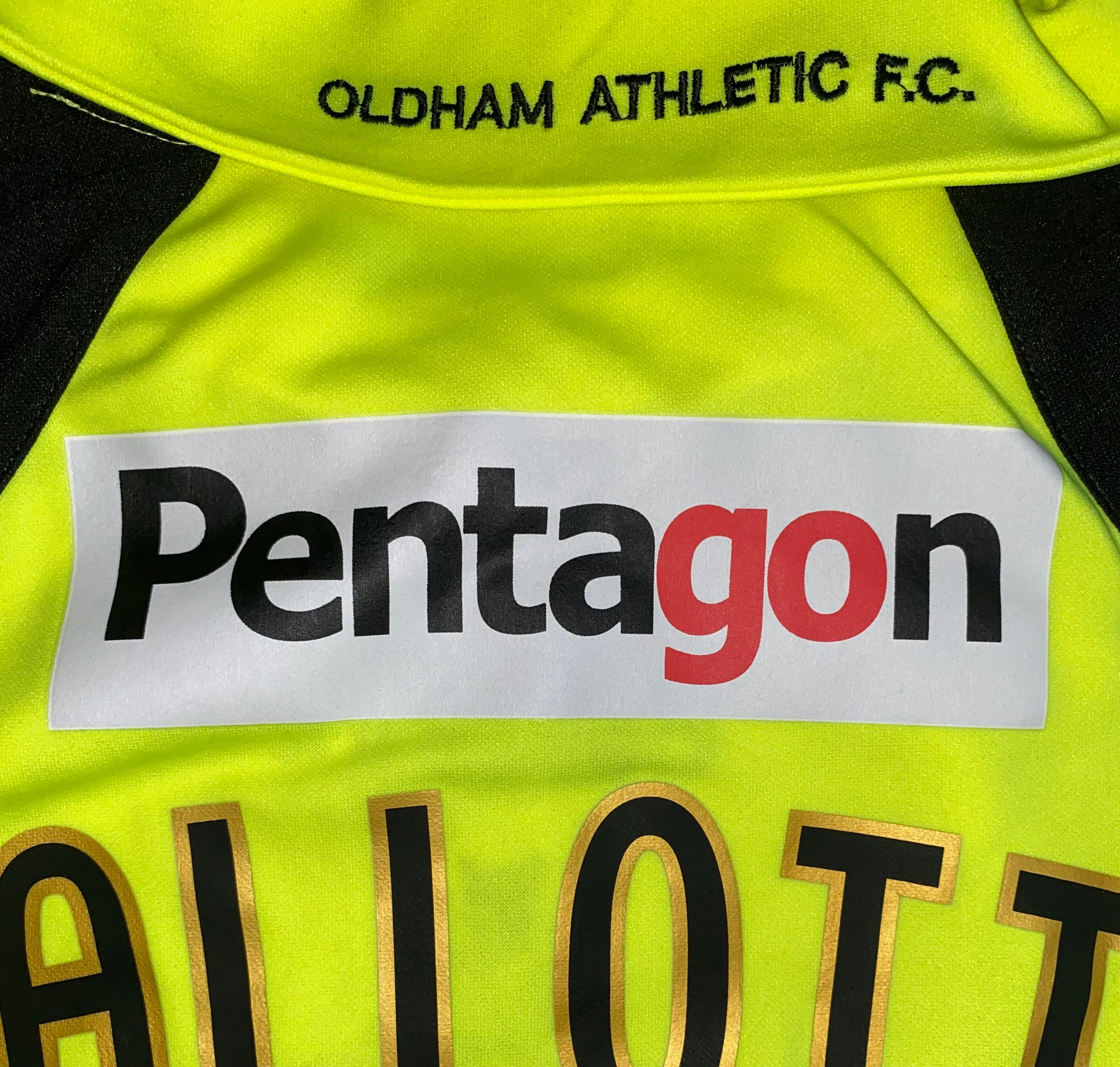 2008/09 OLDHAM ATHLETIC MATCH WORN AWAY SHIRT (ALLOTT #8)