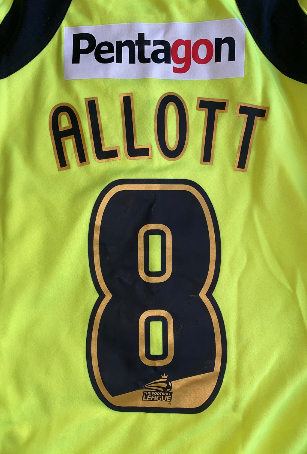 2008/09 OLDHAM ATHLETIC MATCH WORN AWAY SHIRT (ALLOTT #8)
