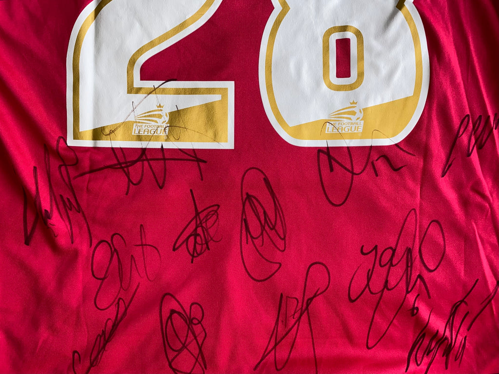 2013/14 OLDHAM ATHLETIC MATCH WORN AWAY SHIRT (SUTHERLAND #28)