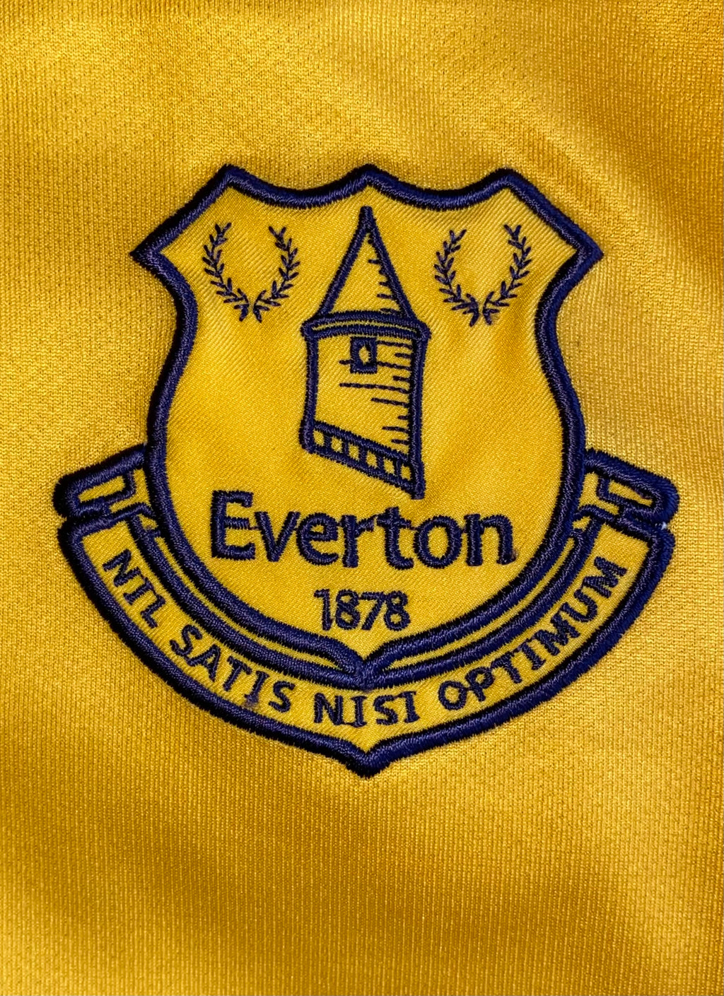 2015/16 EVERTON MATCH ISSUE GOALKEEPERS SHIRT (GRIFFITHS #45)