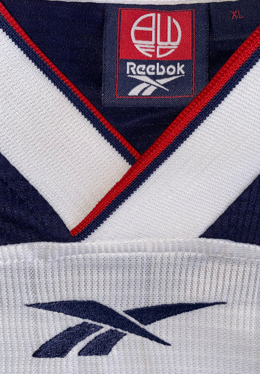 2000/01 BOLTON WANDERERS MATCH WORN HOME SHIRT (PHILLIPS #16)