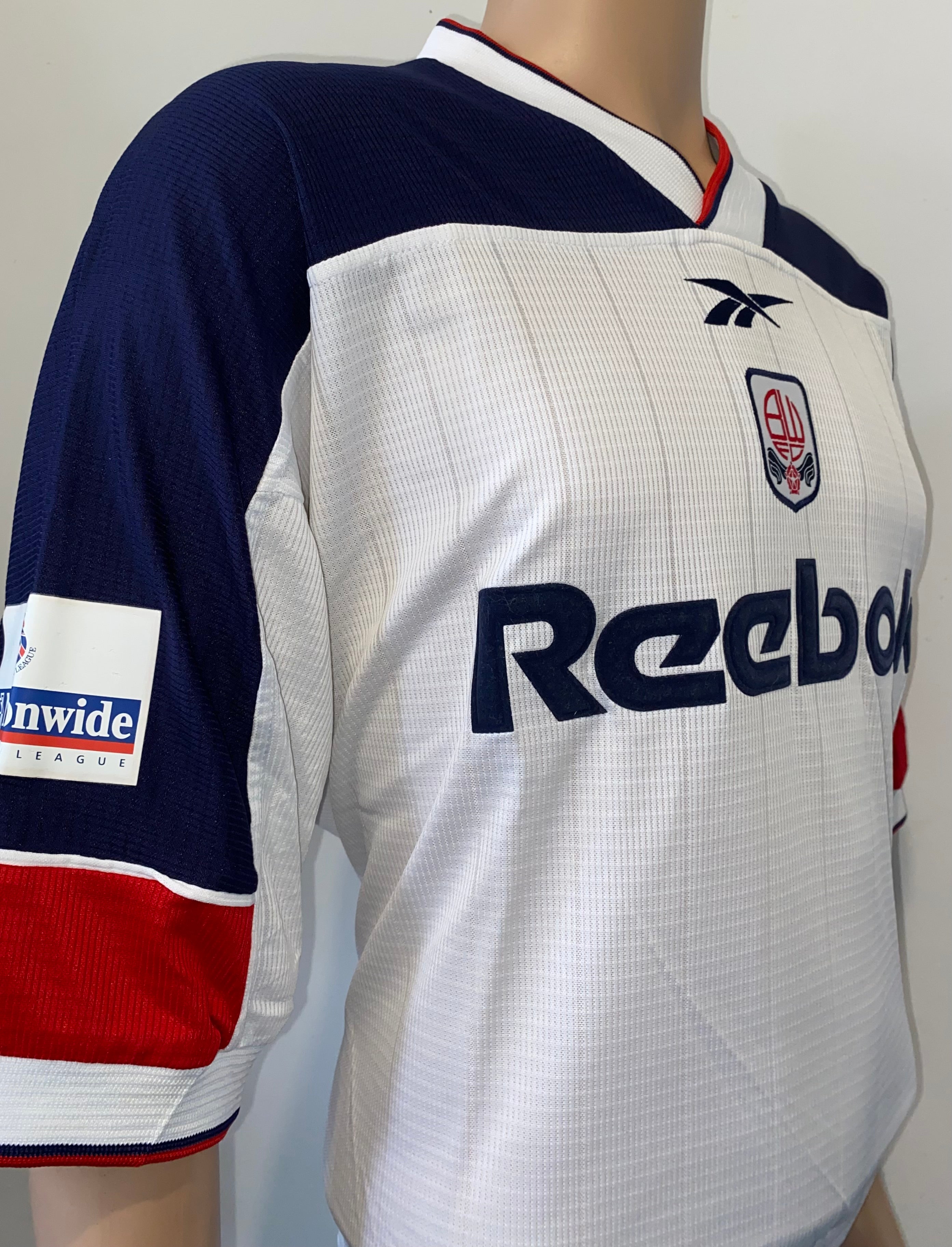 2000/01 BOLTON WANDERERS MATCH WORN HOME SHIRT (PHILLIPS #16)