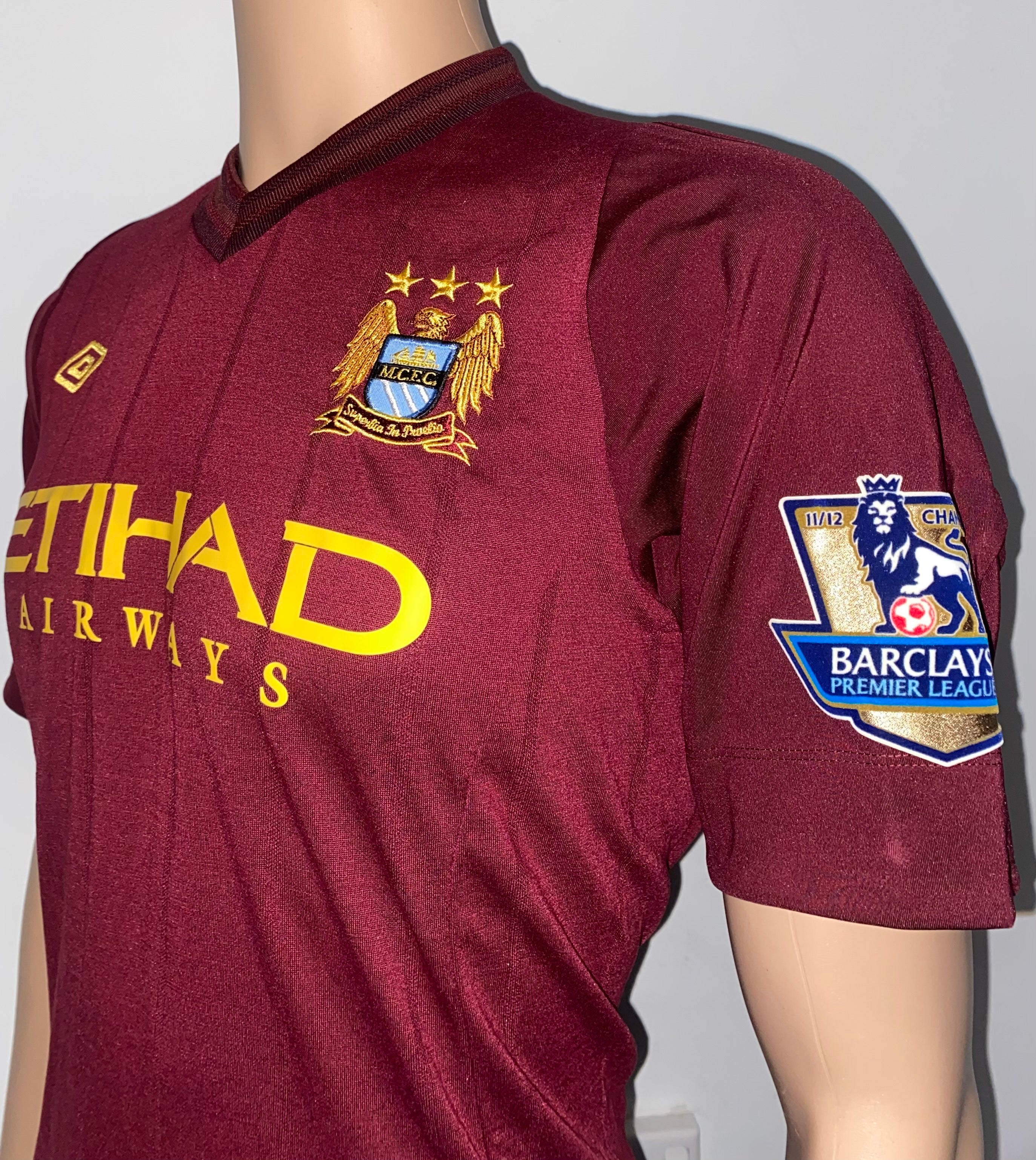 2012/13 MANCHESTER CITY MATCH ISSUE AWAY SHIRT (JOHNSON #11)