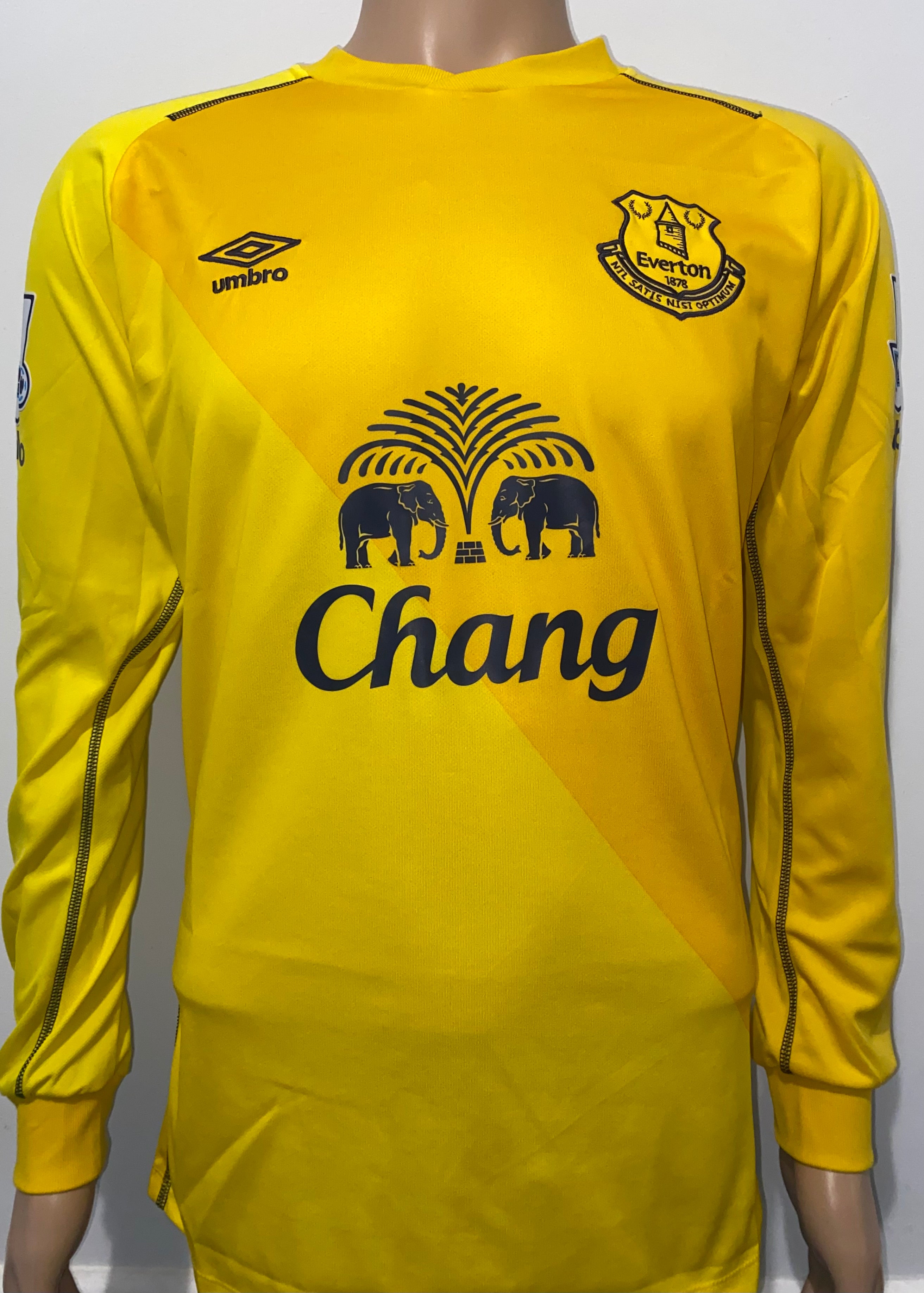 2015/16 EVERTON MATCH ISSUE GOALKEEPERS SHIRT (GRIFFITHS #45)