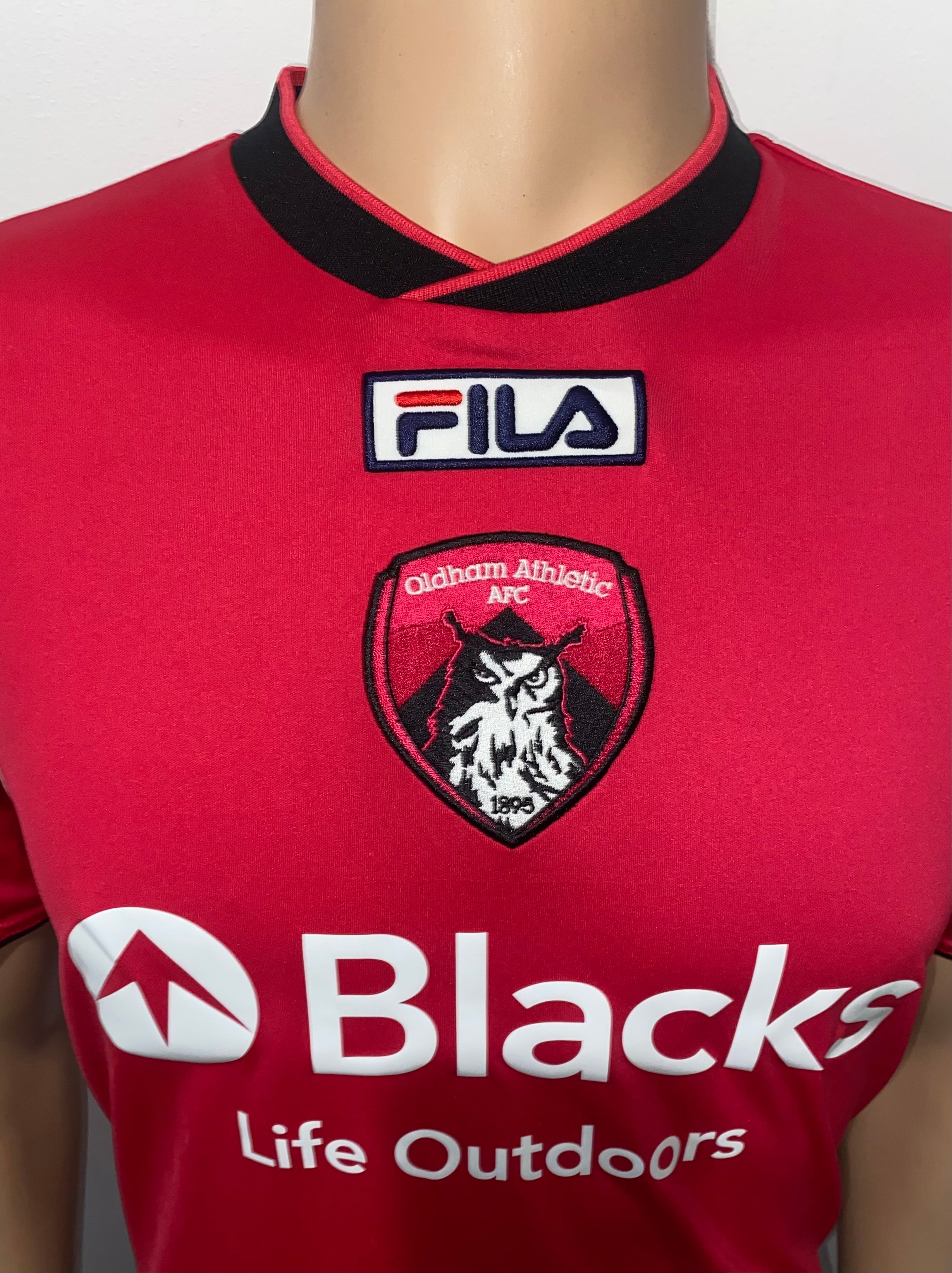 2013/14 OLDHAM ATHLETIC MATCH WORN AWAY SHIRT (SUTHERLAND #28)