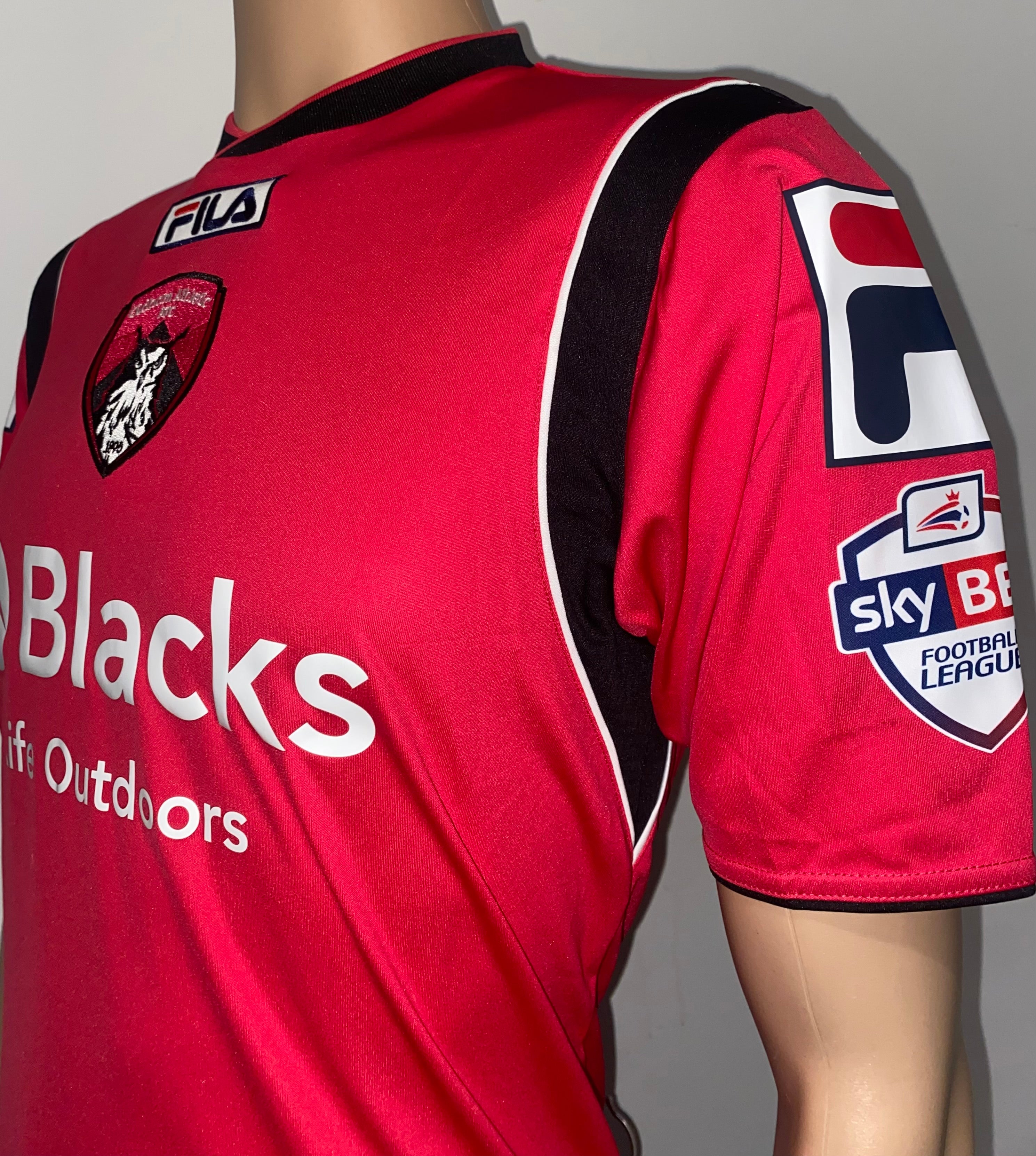 2013/14 OLDHAM ATHLETIC MATCH WORN AWAY SHIRT (SUTHERLAND #28)