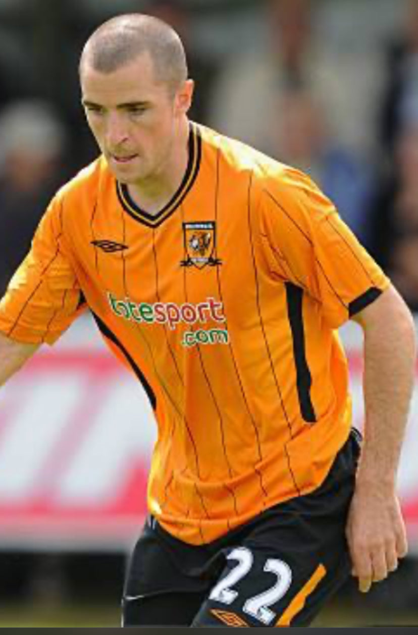 2009/10 HULL CITY MATCH WORN HOME SHIRT (MARNEY #22)