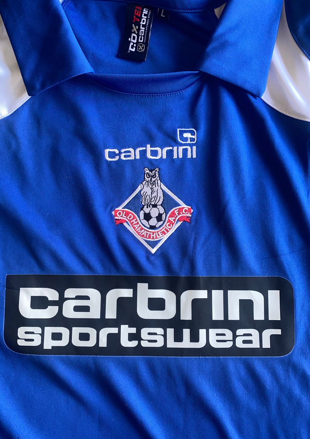 2008/09 OLDHAM ATHLETIC MATCH WORN HOME SHIRT (TAYLOR #18)