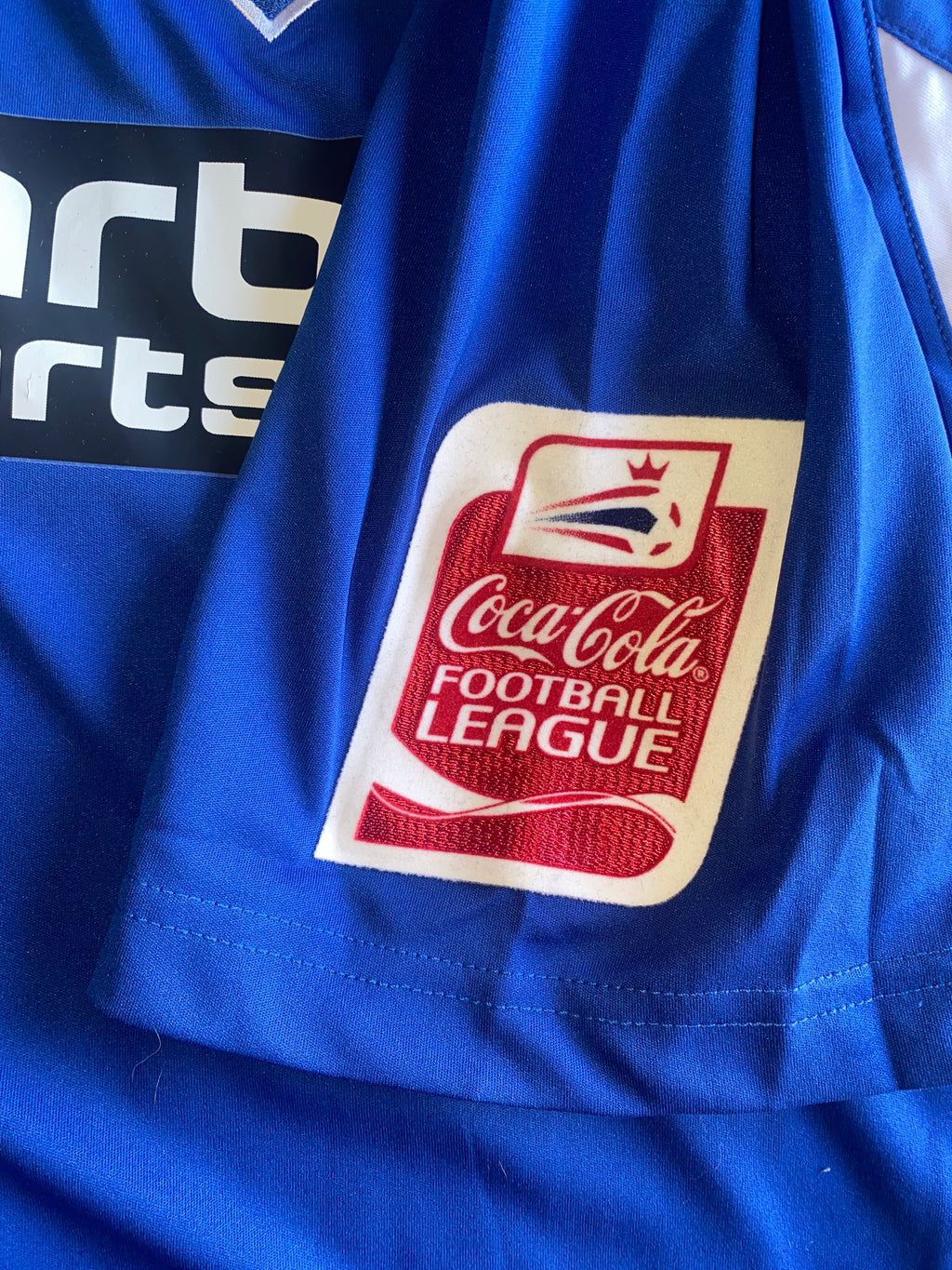 2008/09 OLDHAM ATHLETIC MATCH WORN HOME SHIRT (TAYLOR #18)
