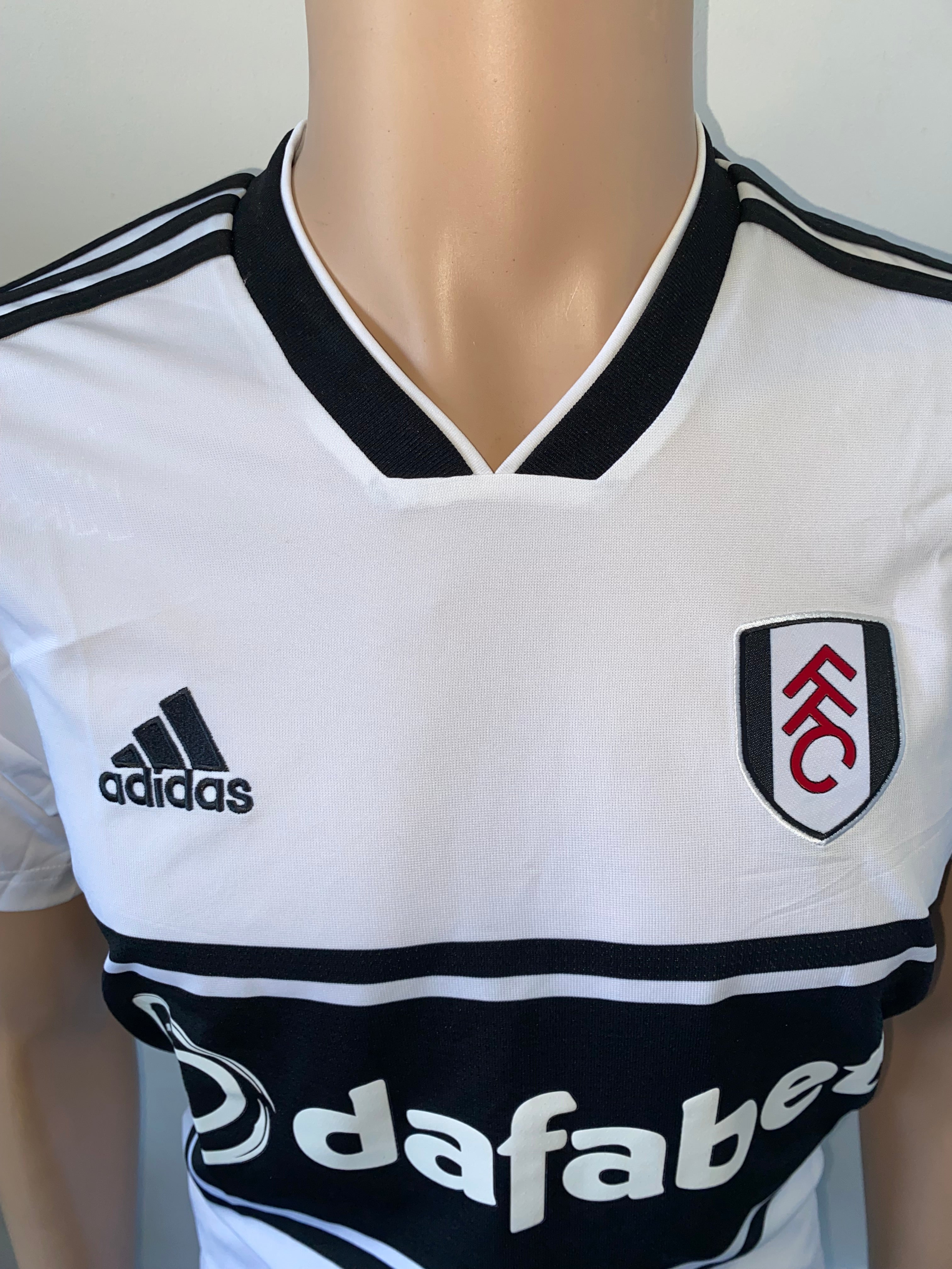 2018/19 FULHAM MATCH WORN HOME SHIRT (CHRISTIE #22)