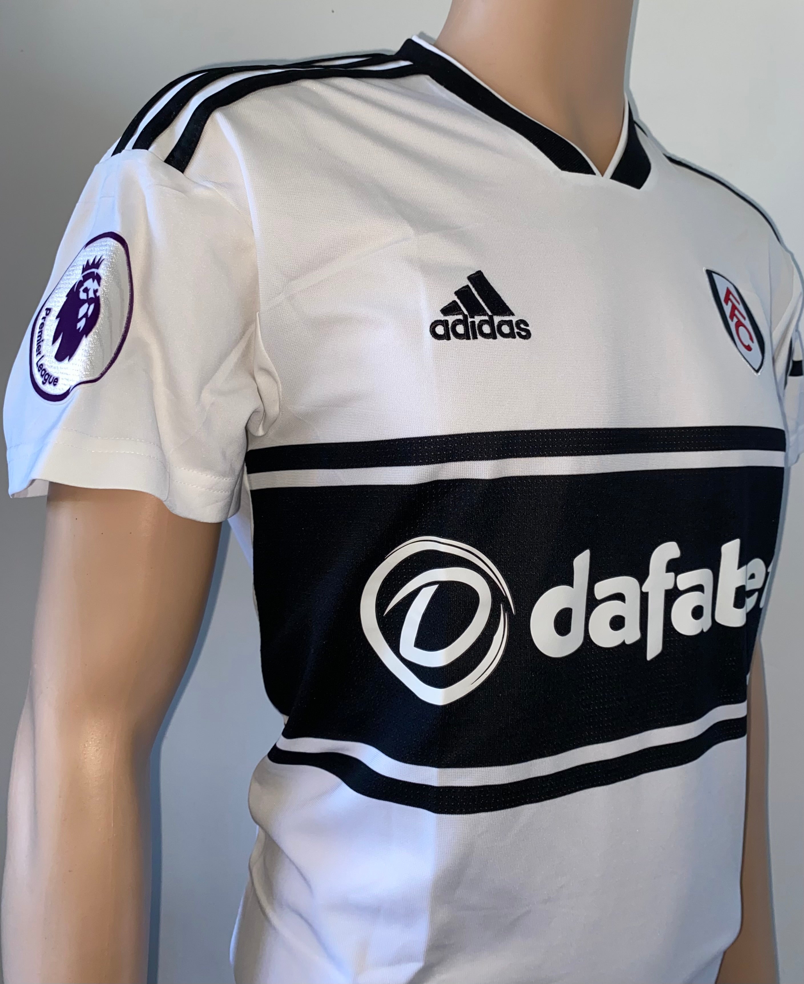 2018/19 FULHAM MATCH WORN HOME SHIRT (CHRISTIE #22)
