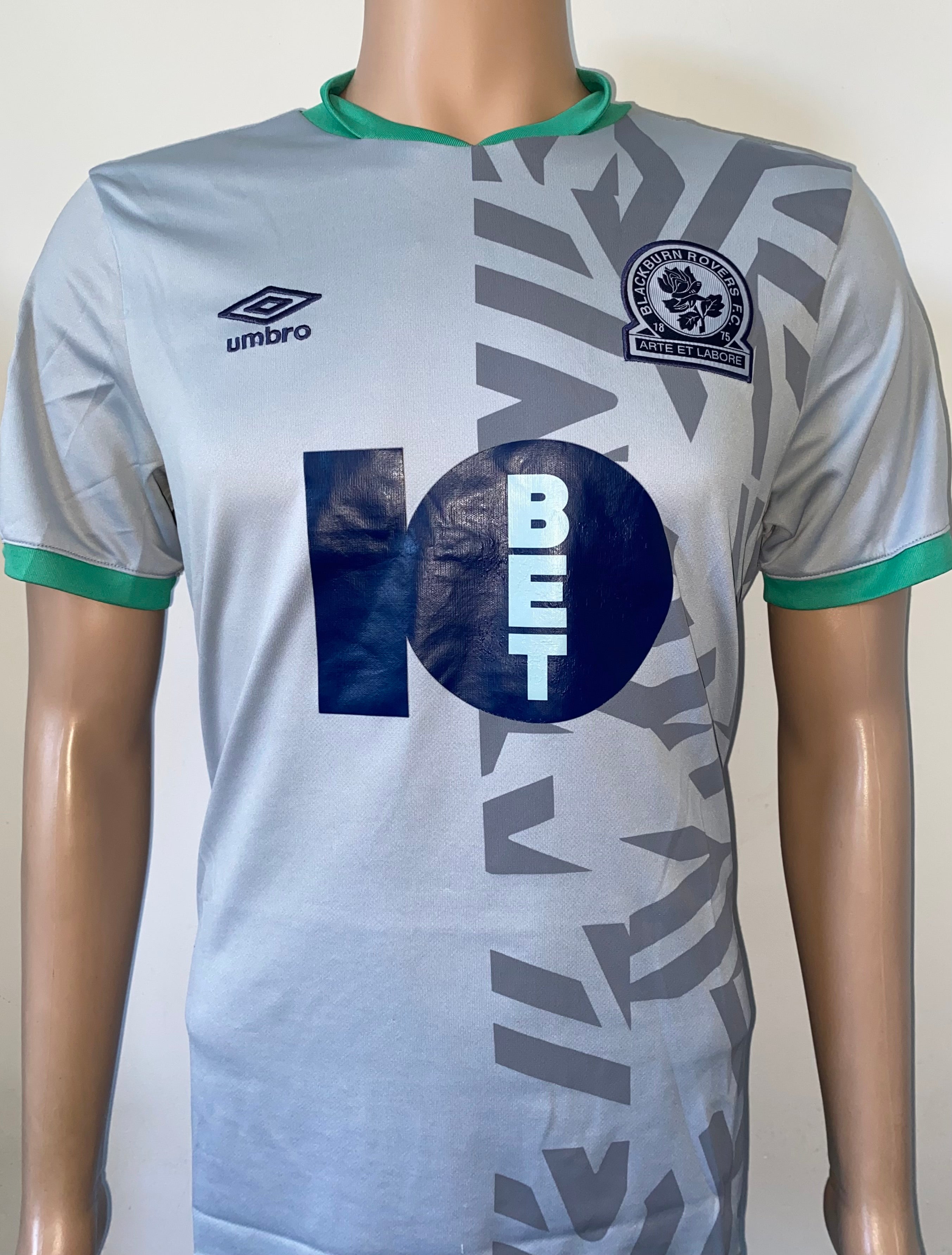 2019/20 BLACKBURN ROVERS MATCH WORN AWAY SHIRT (HOLTBY #22)