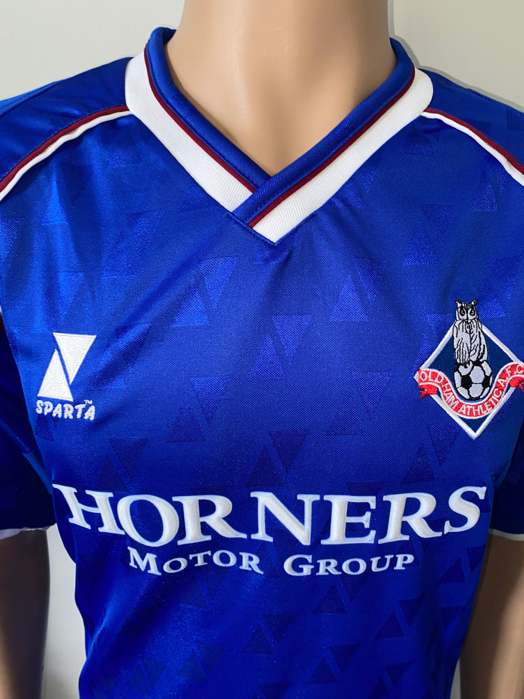2003/04 OLDHAM ATHLETIC MATCH WORN HOME SHIRT (NDIWA #5)