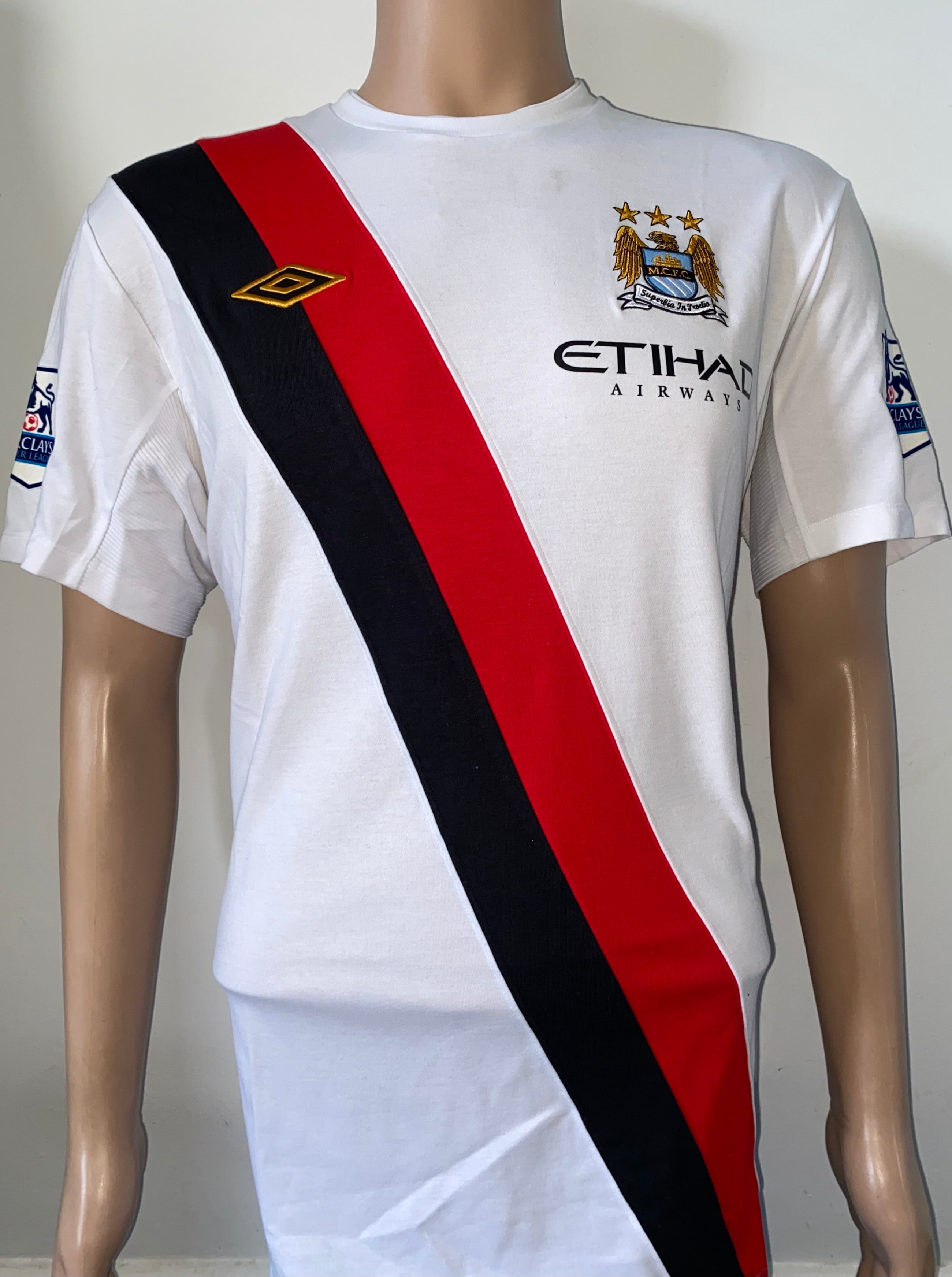 2009/10 MANCHESTER CITY MATCH WORN AWAY SHIRT (TOURE #28)
