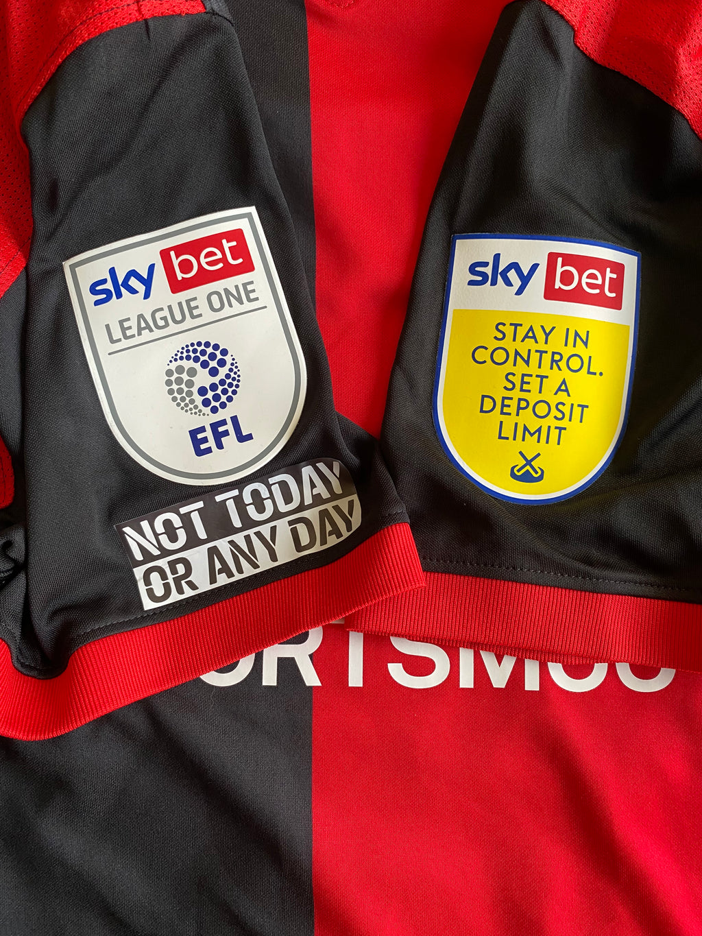 2021/22 PORTSMOUTH MATCH WORN THIRD SHIRT (MNOGA #5)