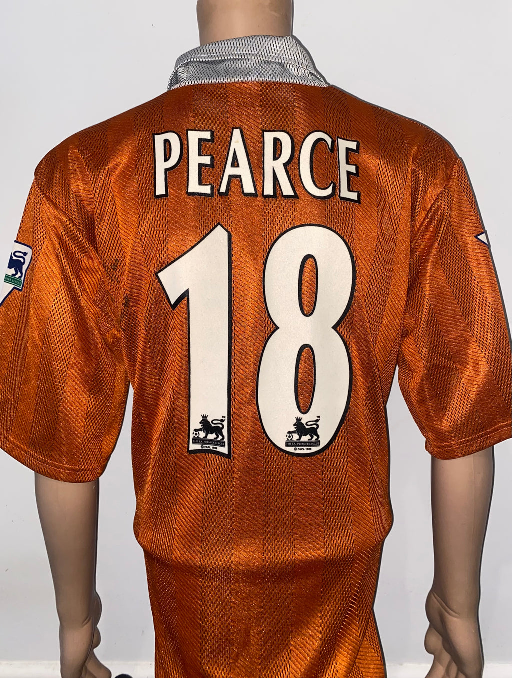 1996/97 BLACKBURN ROVERS MATCH ISSUE AWAY SHIRT (PEARCE #18)