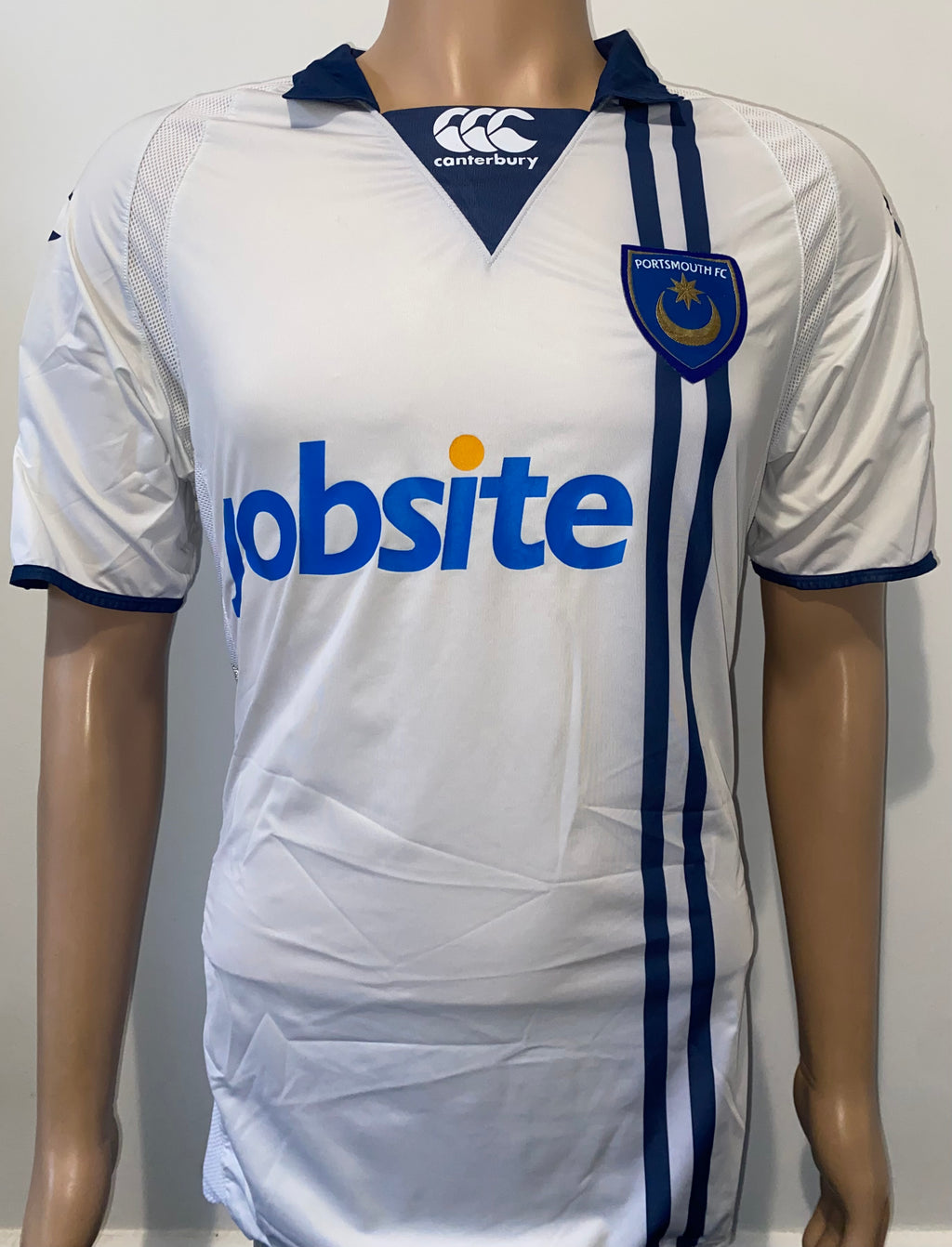 2009/10 PORTSMOUTH MATCH WORN SHIRT (FINNAN #16)