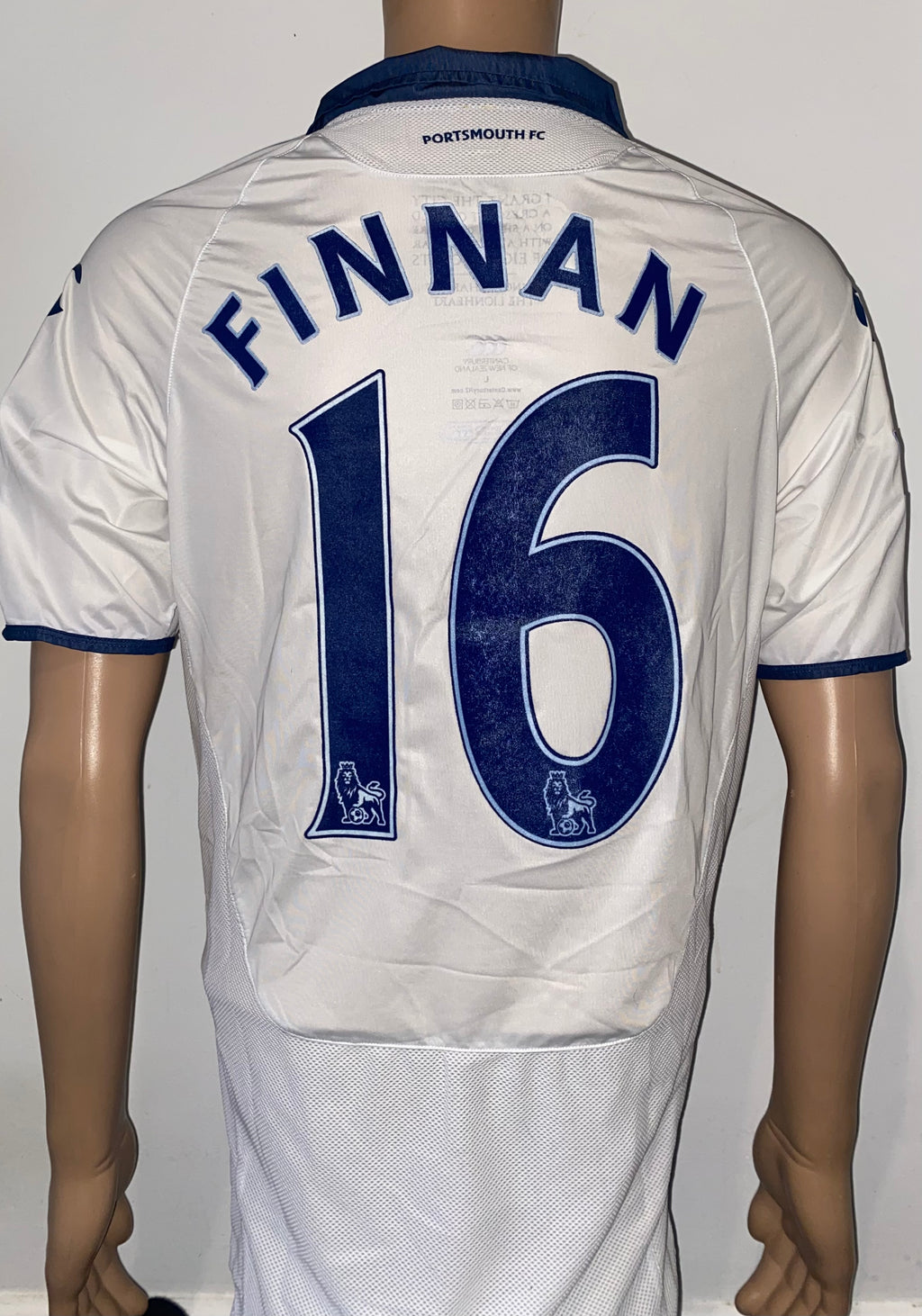 2009/10 PORTSMOUTH MATCH WORN SHIRT (FINNAN #16)