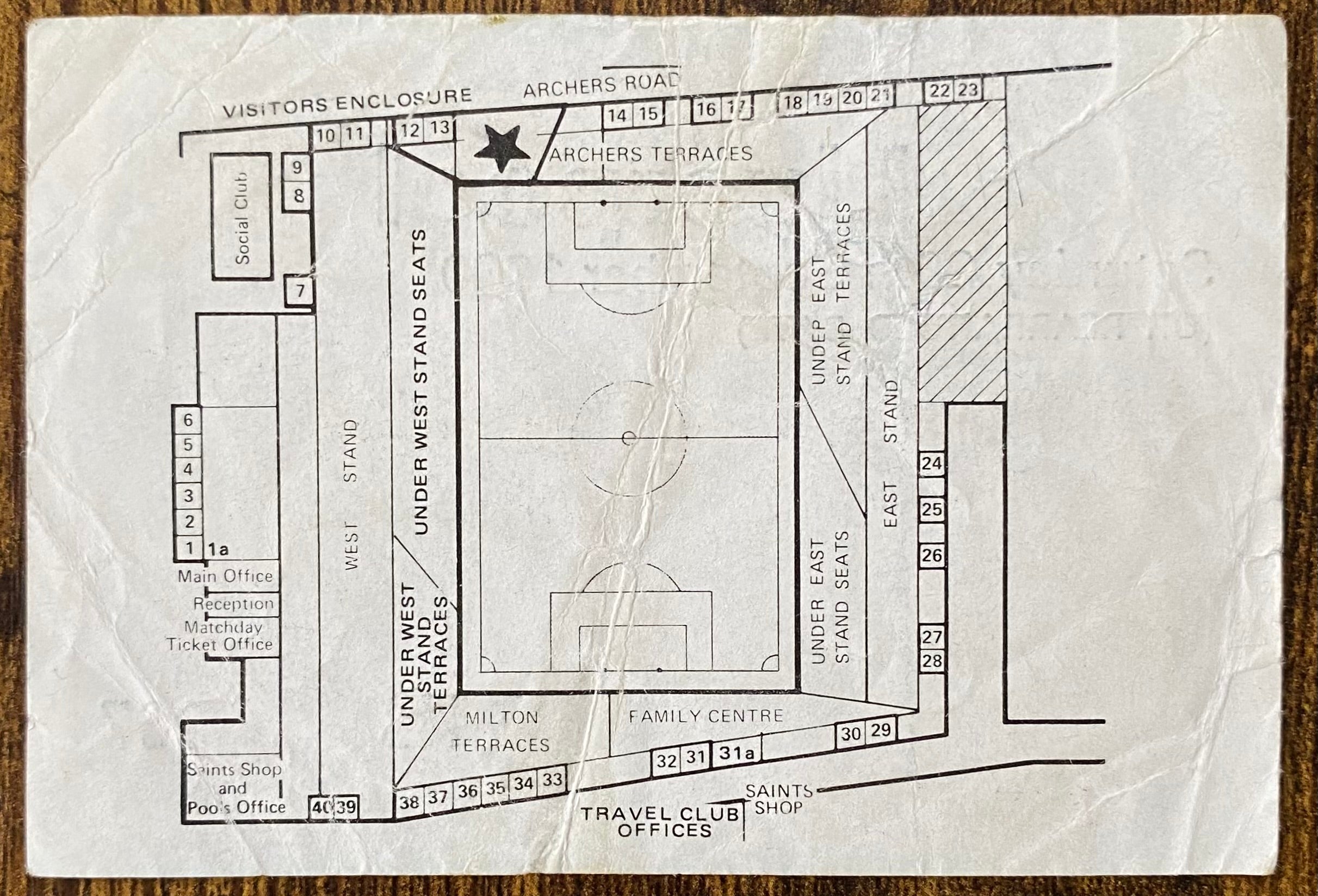 1980/81 ORIGINAL DIVISION ONE TICKET SOUTHAMPTON V LIVERPOOL