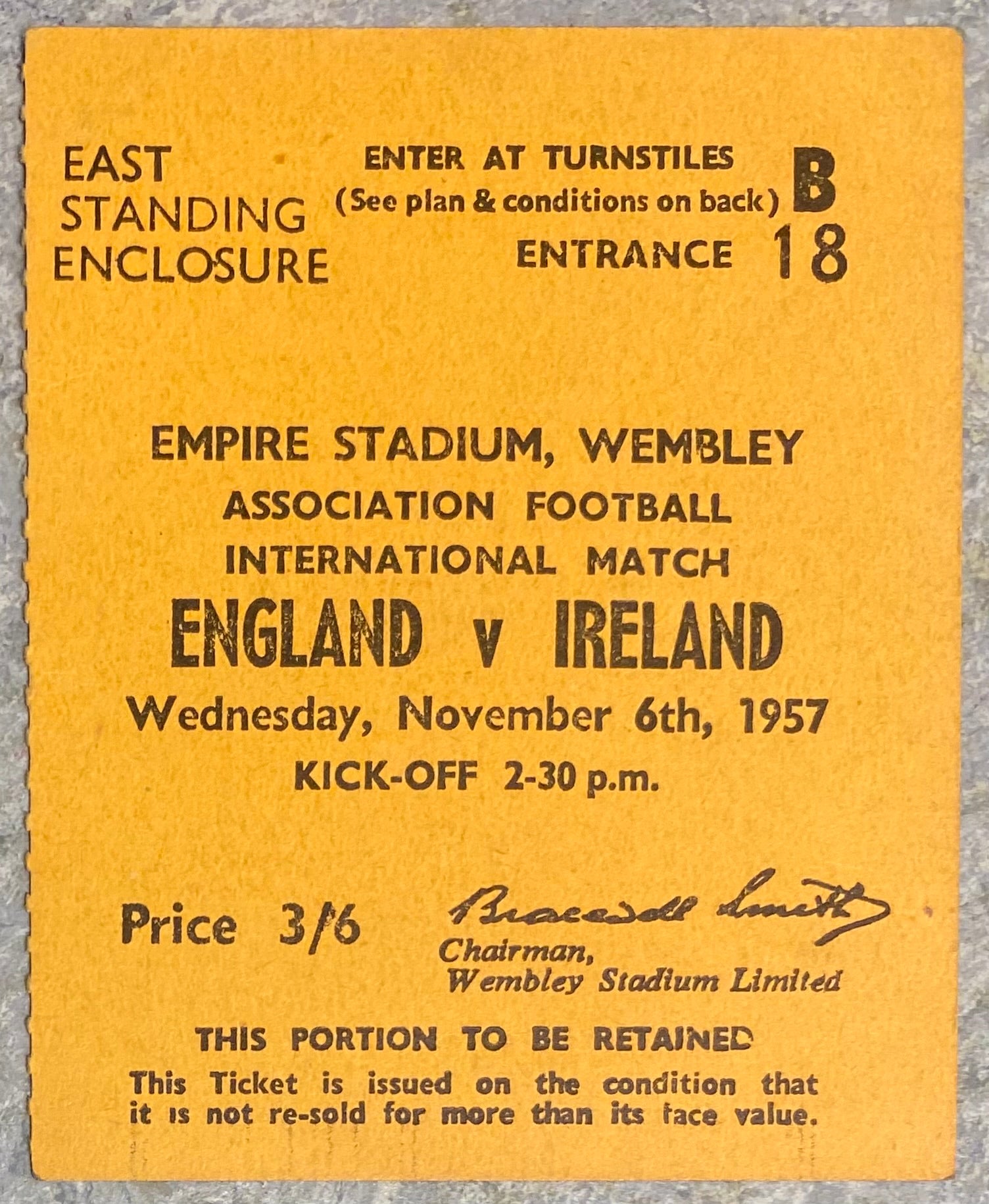 1957 ORIGINAL INTERNATIONAL TICKET ENGLAND V IRELAND