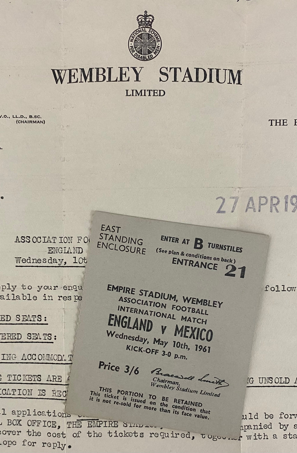 1961 ORIGINAL INTERNATIONAL TICKET ENGLAND V MEXICO (AND LETTER)